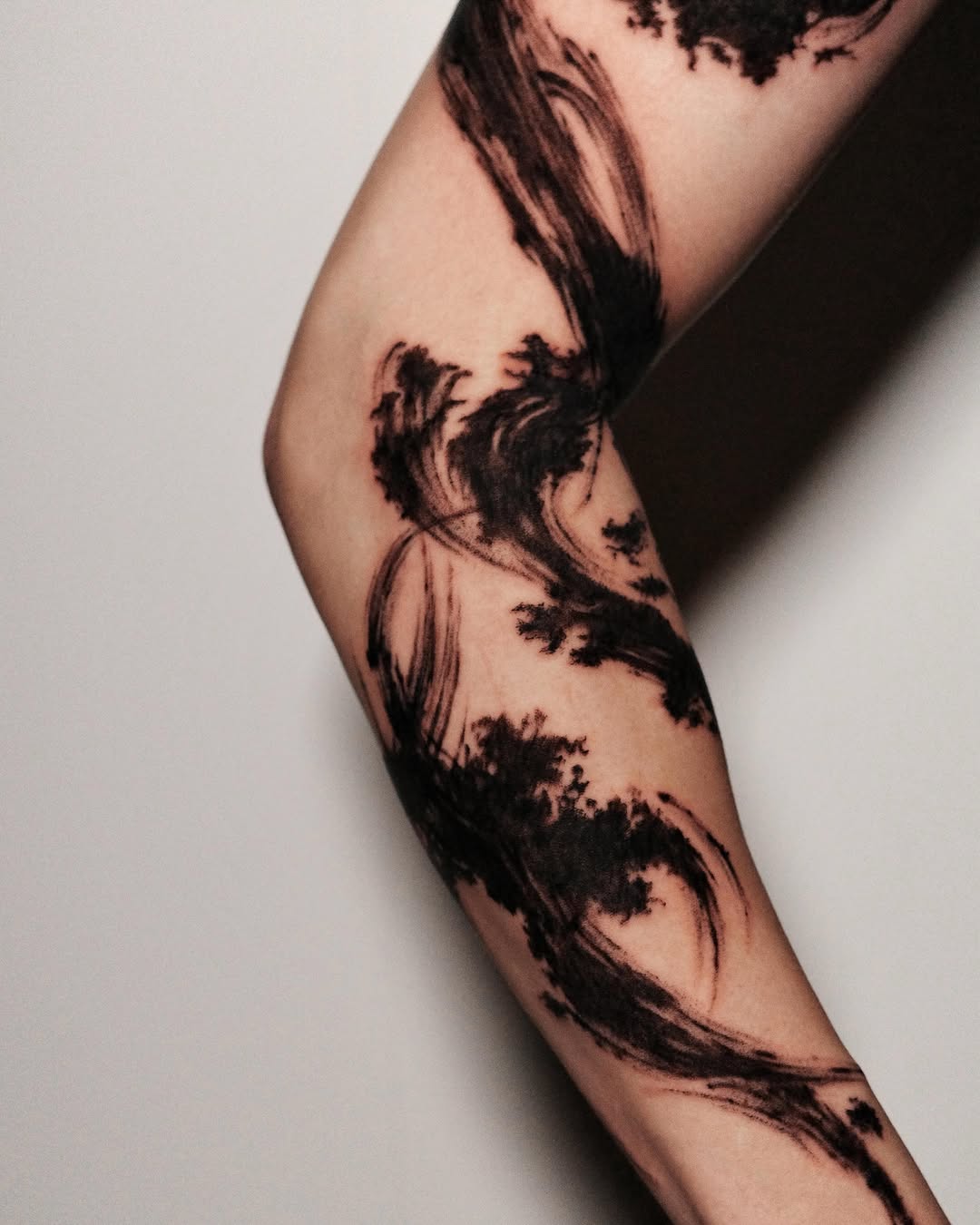 Tattoo by @chouzy_inkk — blackwork, illustrative