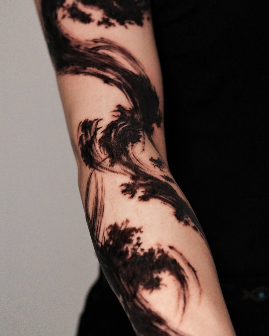 Tattoo by @chouzy_inkk — blackwork, illustrative
