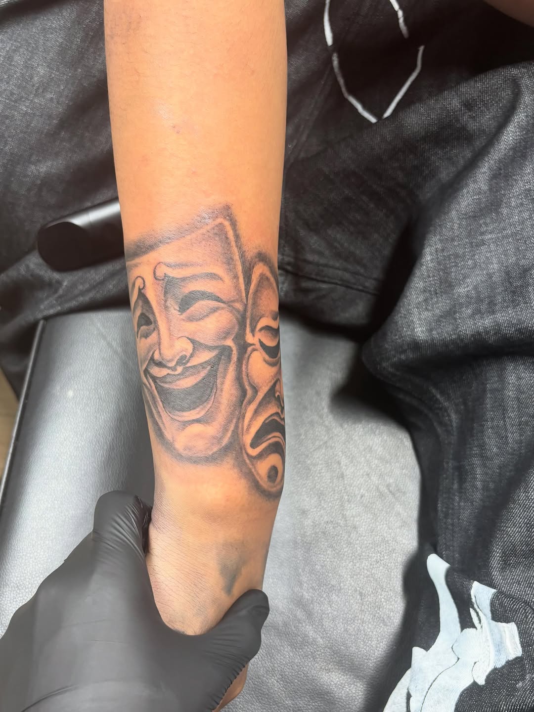 Tattoo by @jc_tat2s โ black_and_grey, realism