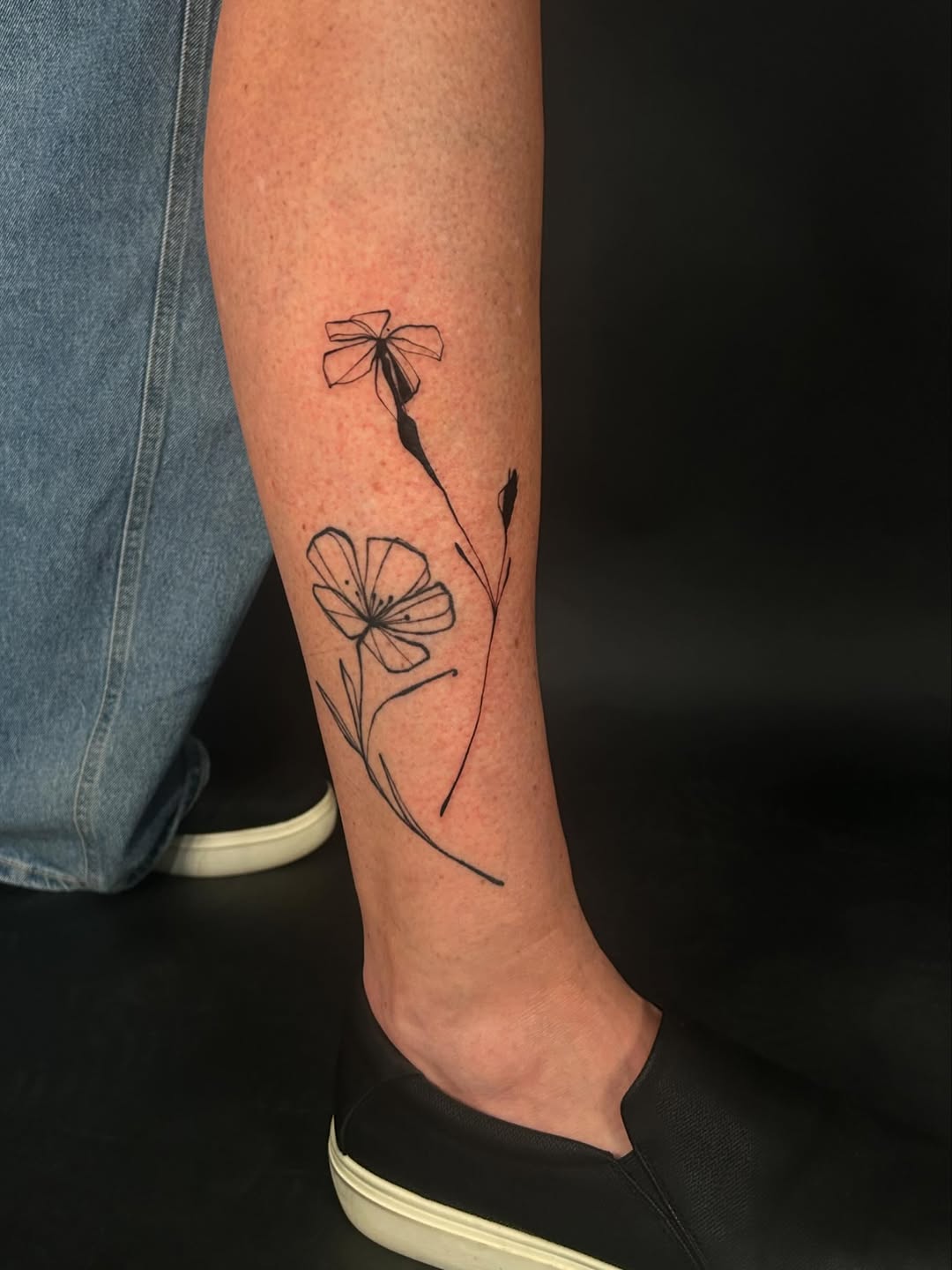 Tattoo by @laurabochet_tattoo — fine_line