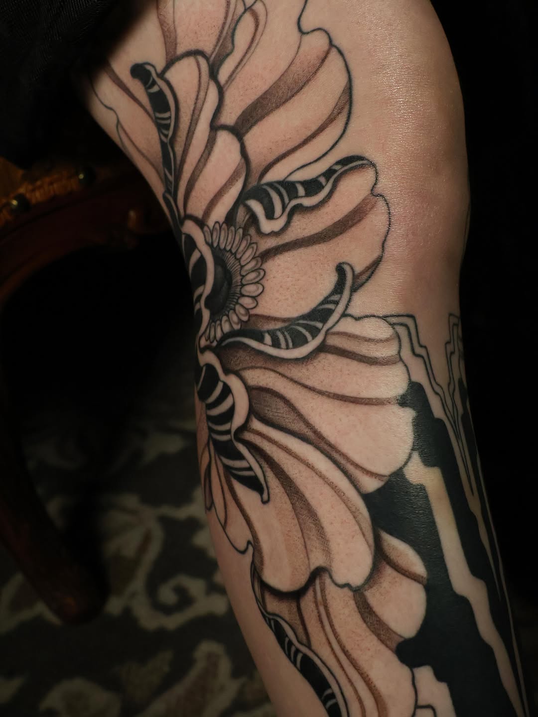 Tattoo by @laurmonftattoos β illustrative, black_and_grey