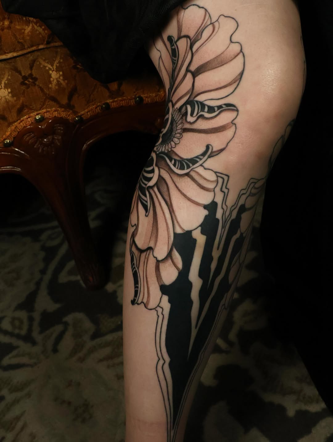 Tattoo by @laurmonftattoos β illustrative, black_and_grey