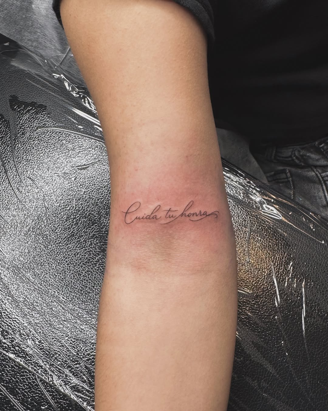 Tattoo by @chyzh.ttt — lettering_script, fine_line