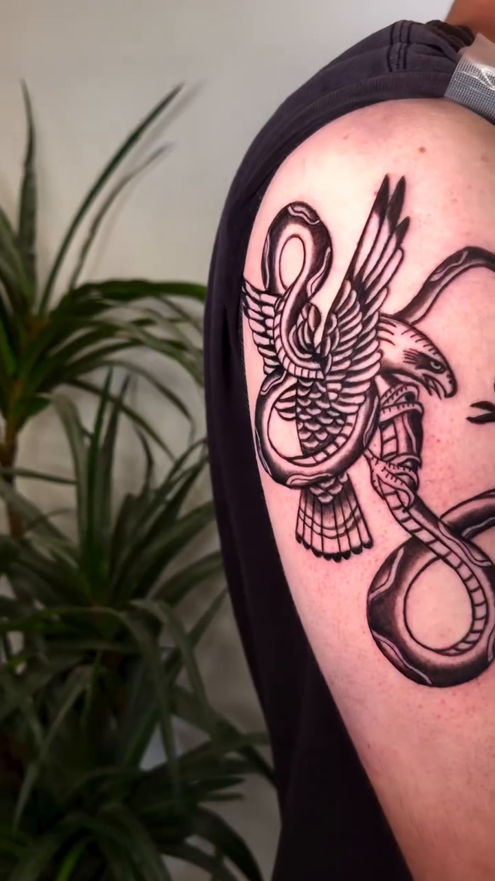 Tattoo by @tatbyb — black_and_grey