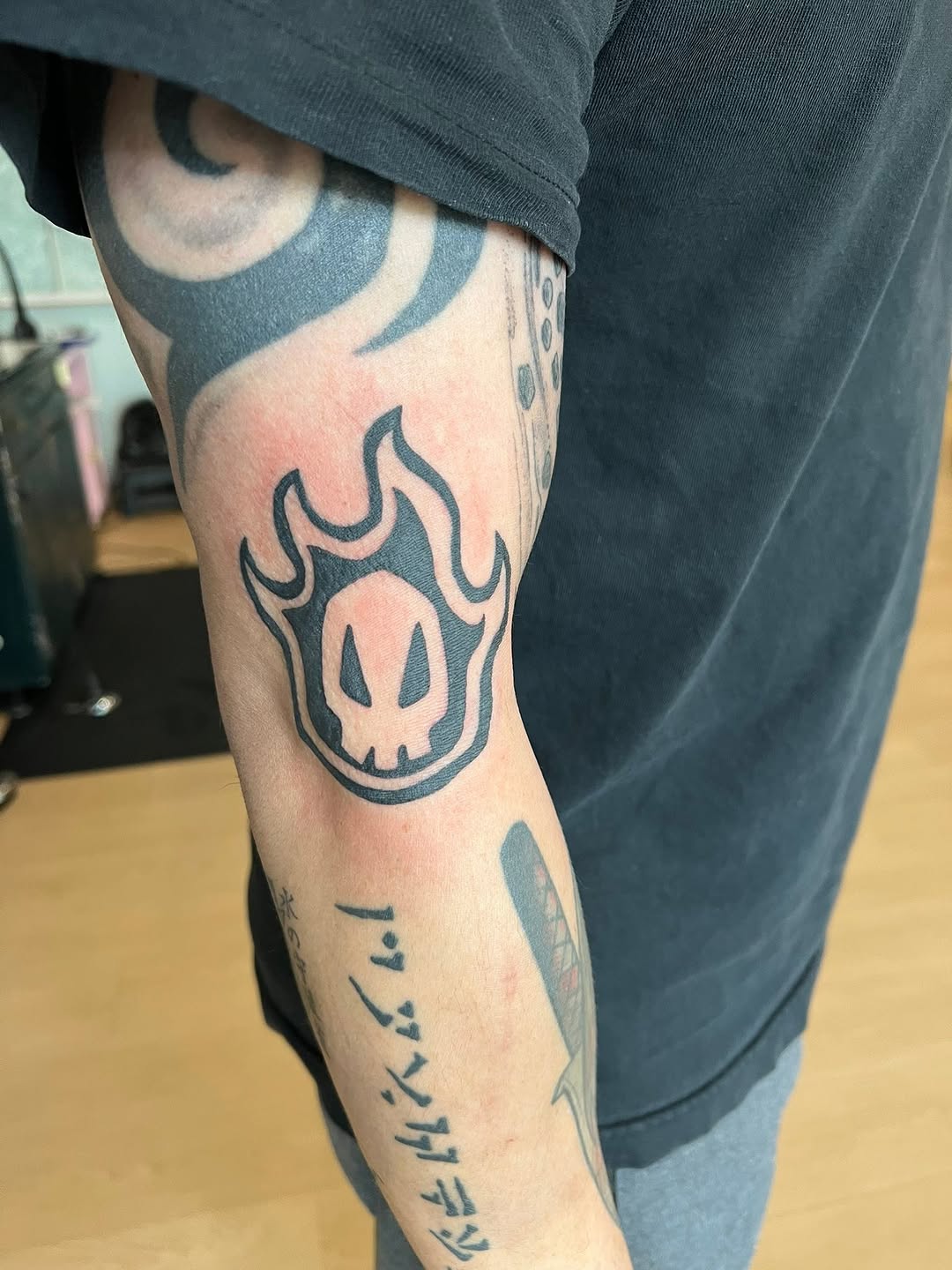Tattoo by @jessica_kloostattoos — blackwork, illustrative