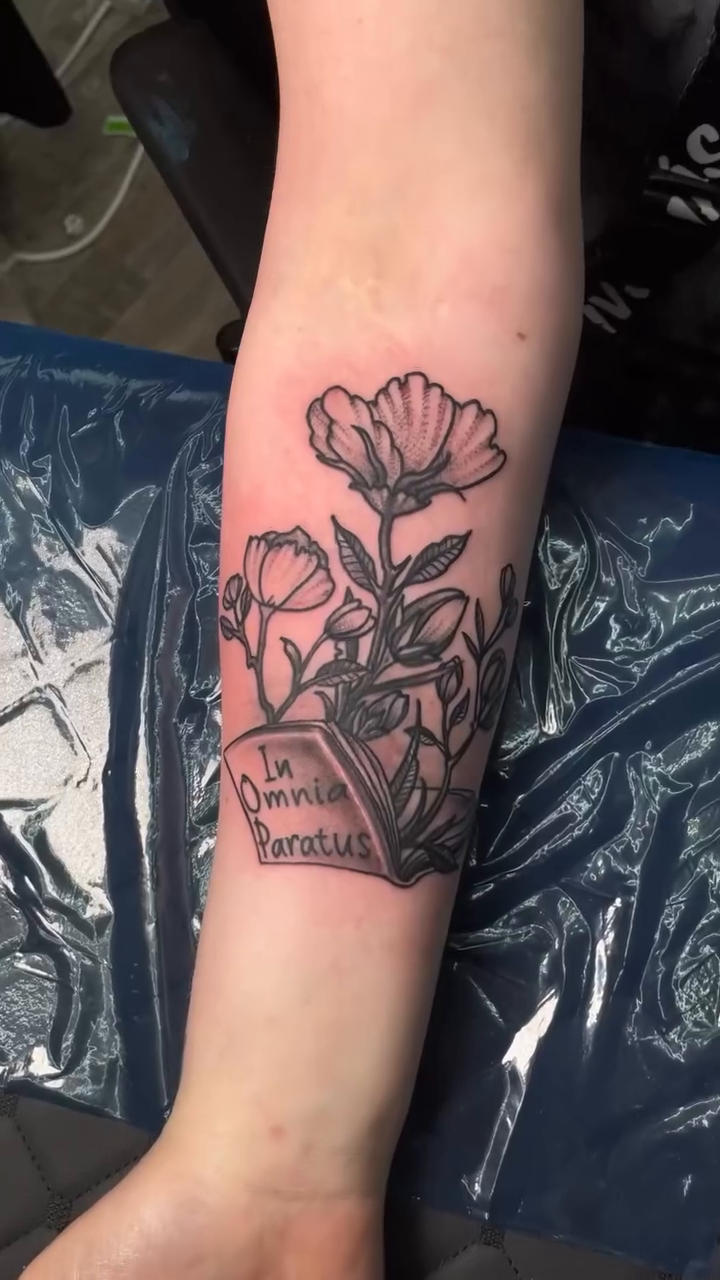 Tattoo by @daggerface_toon — fine_line, black_and_grey