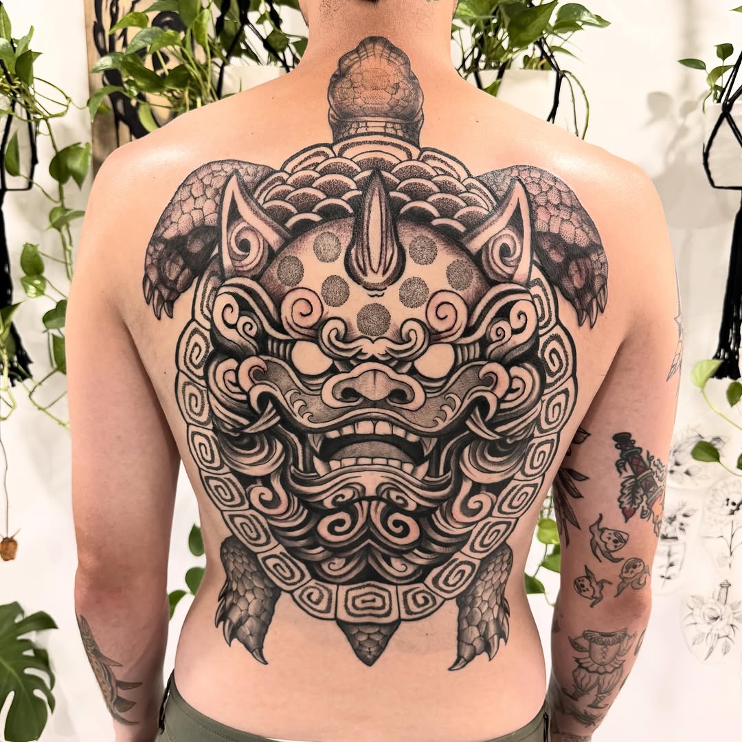 Tattoo by @darkartist82 โ japanese_irezumi, dotwork