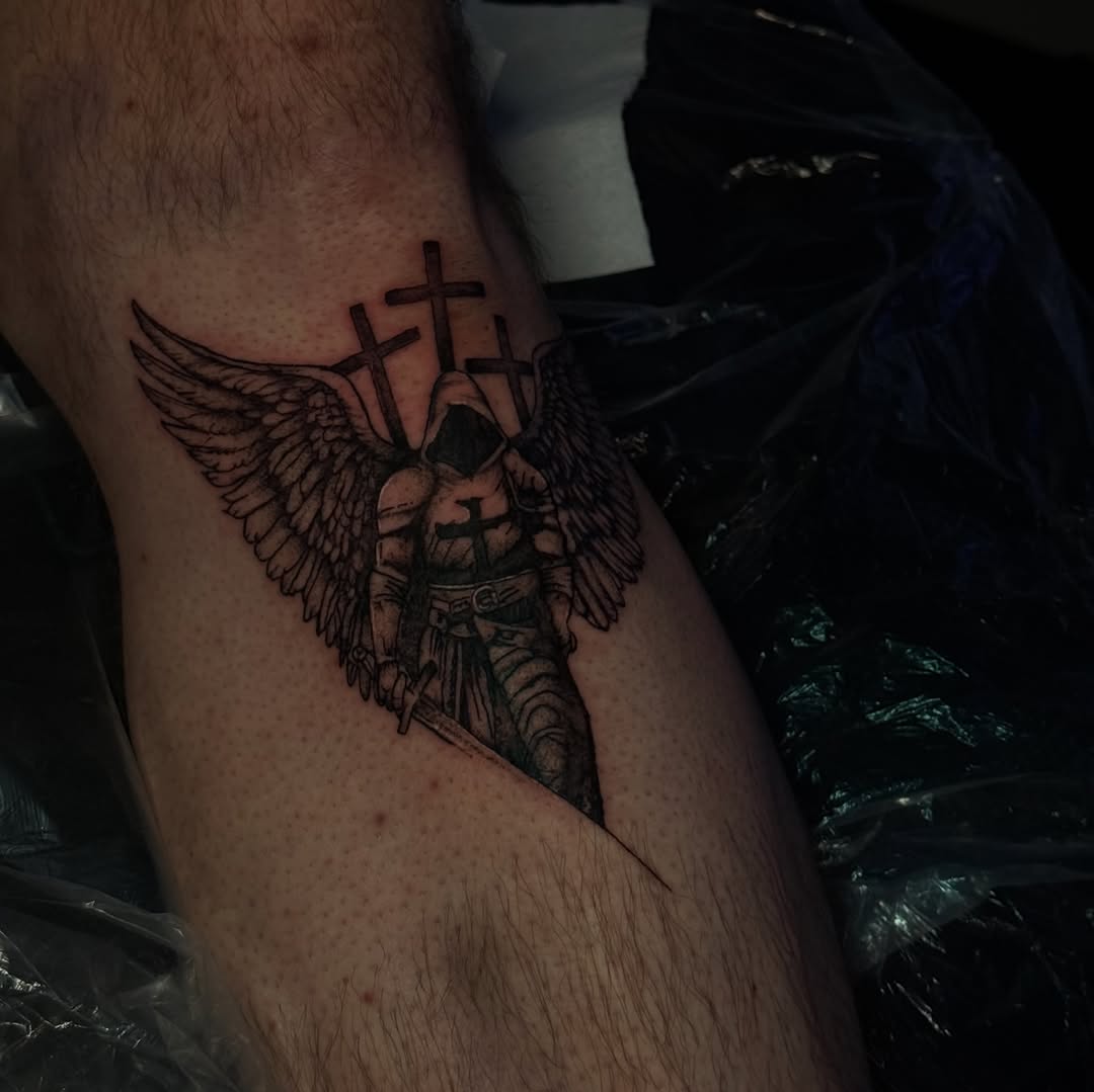 Tattoo by @stabsbysam โ black_and_grey