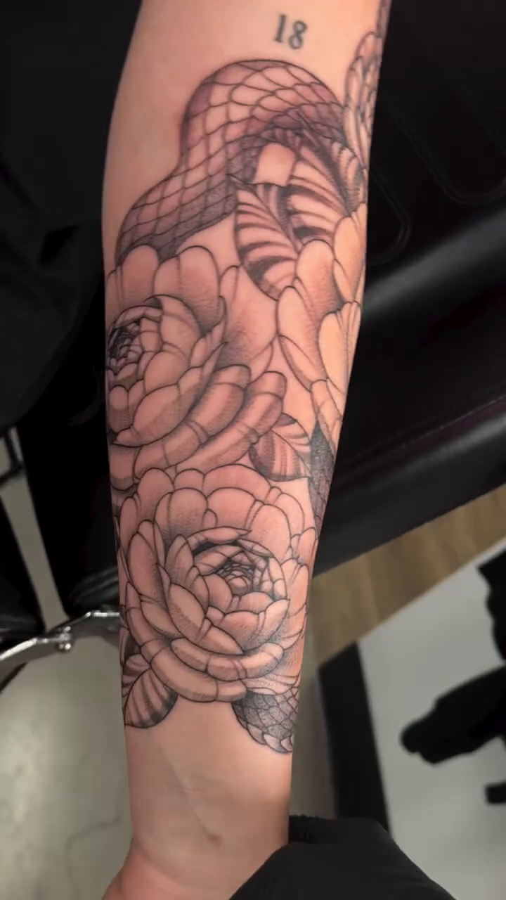 Tattoo by @tonitakaaa — black_and_grey, realism