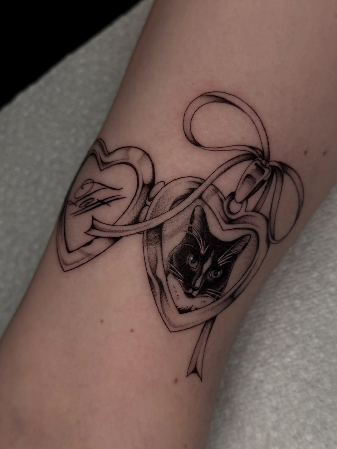Tattoo by @ink.weesel โ illustrative, black_and_grey
