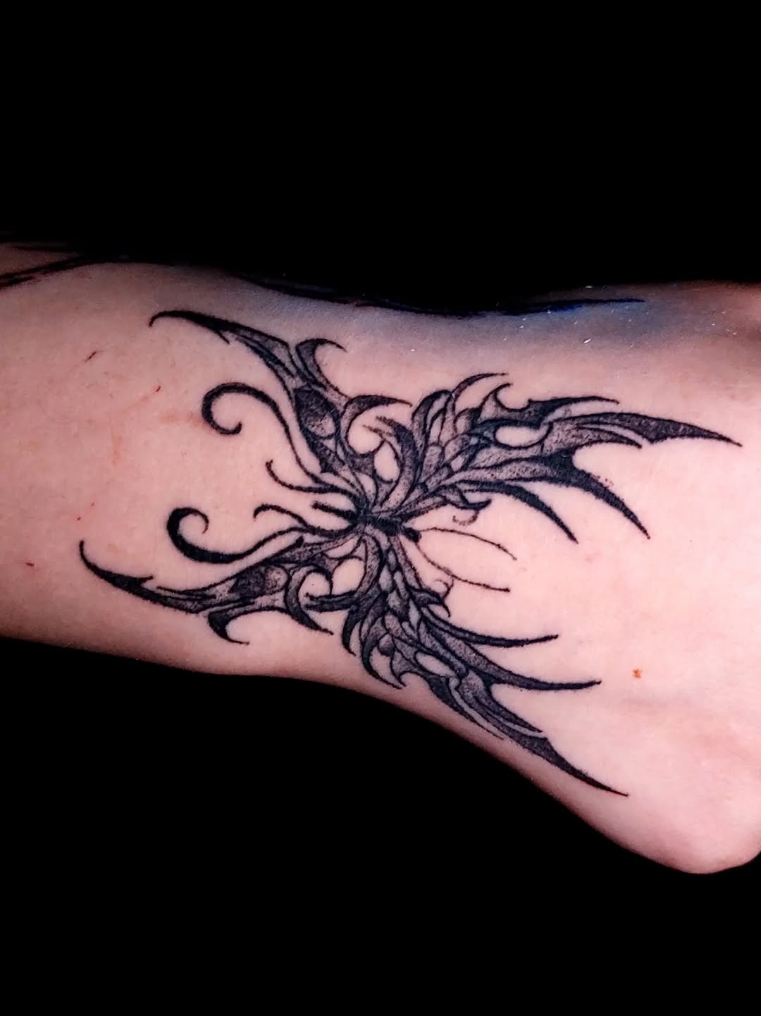 Tattoo by @dazorath — tribal, blackwork