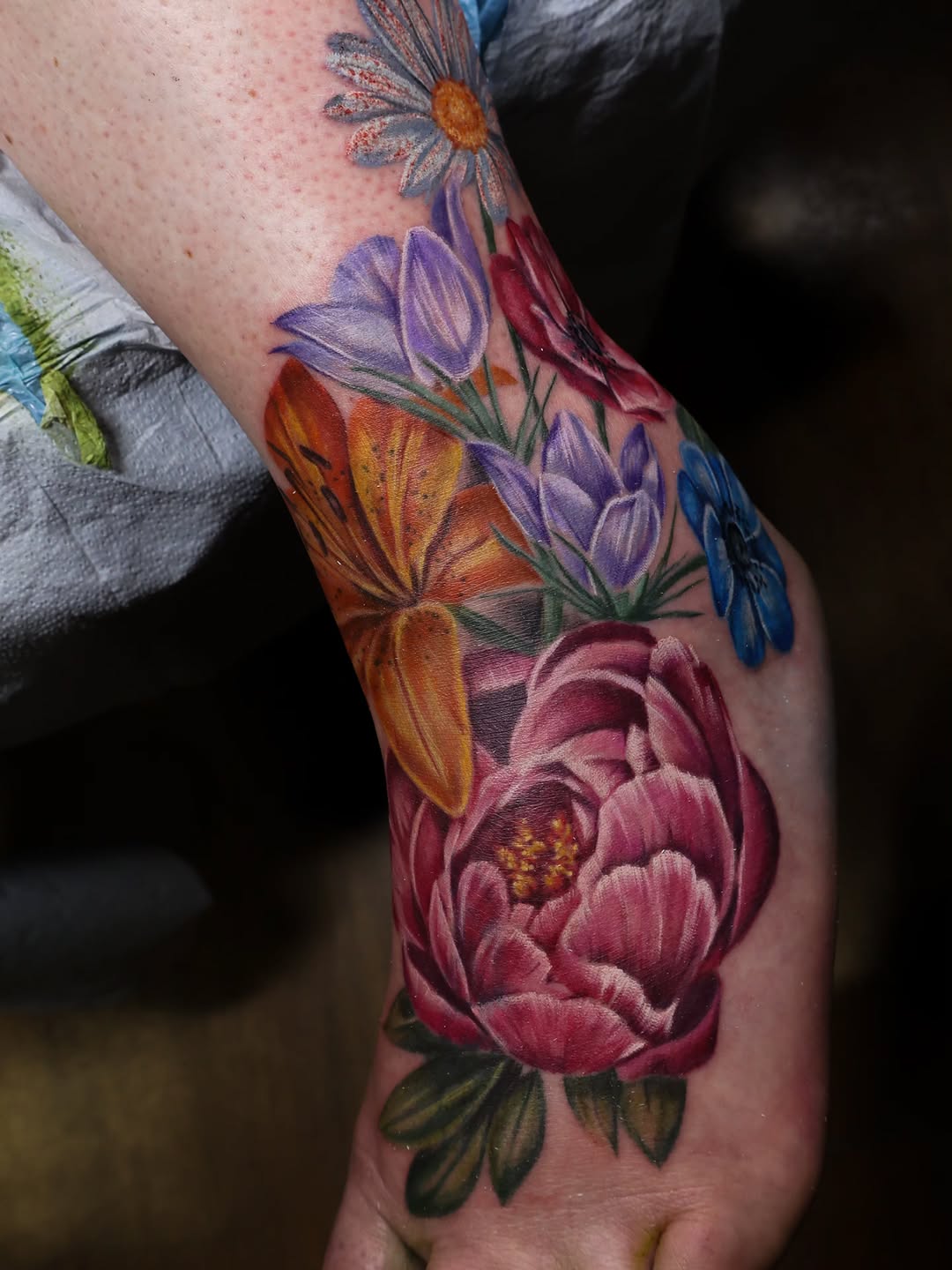Tattoo by @kaileyjacob.tattoos โ realism, watercolor