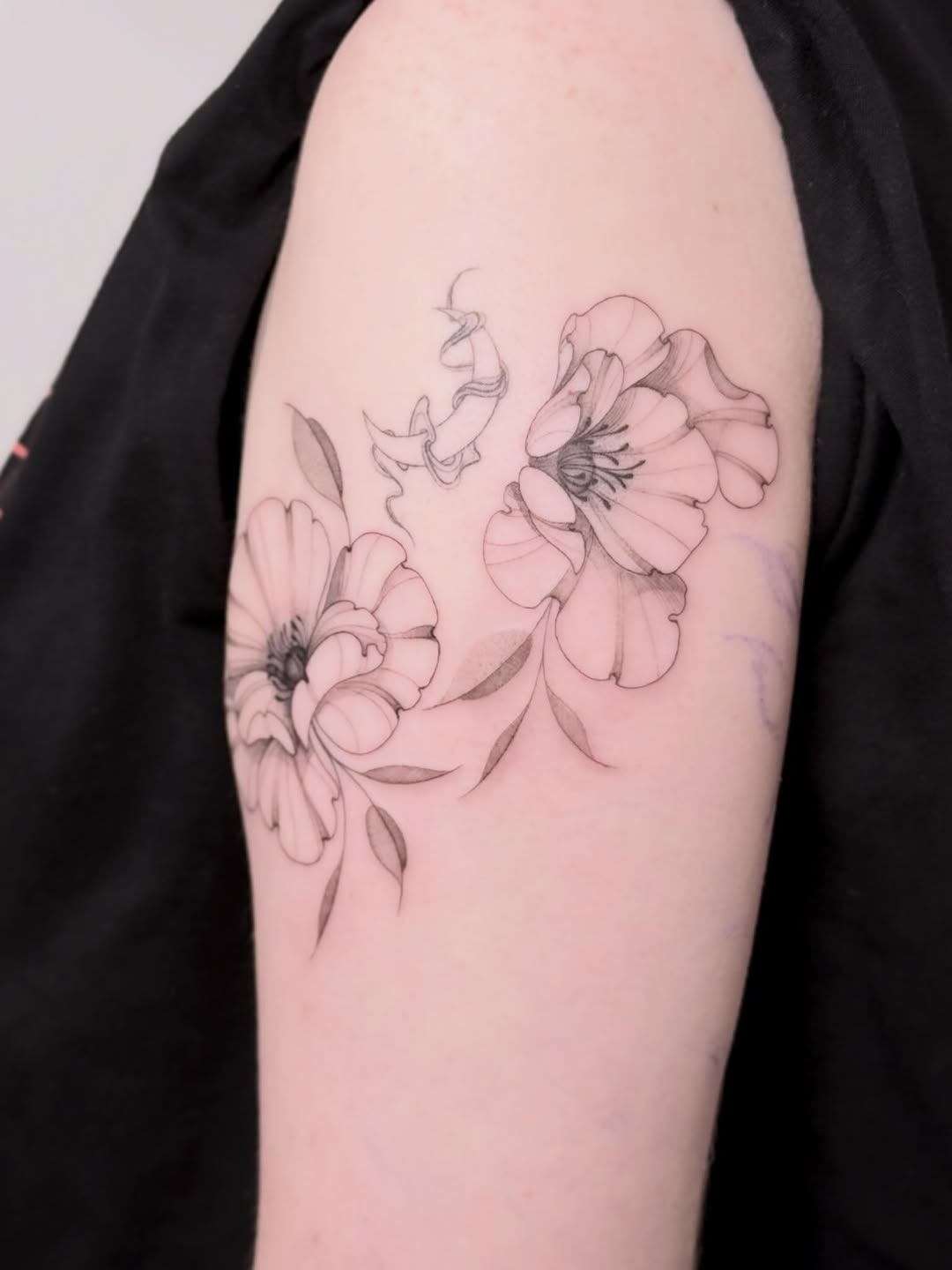 Tattoo by @julsietattoos — fine_line, black_and_grey