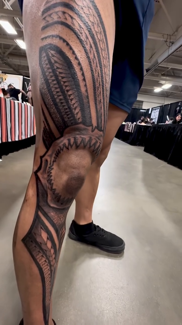 Tattoo by @kellykalani — tribal, blackwork