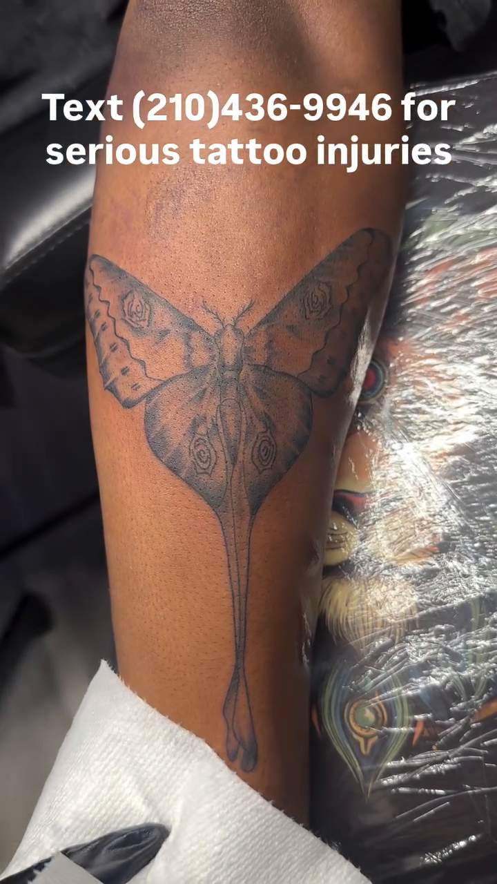 Tattoo by @hwa.ink — black_and_grey, illustrative