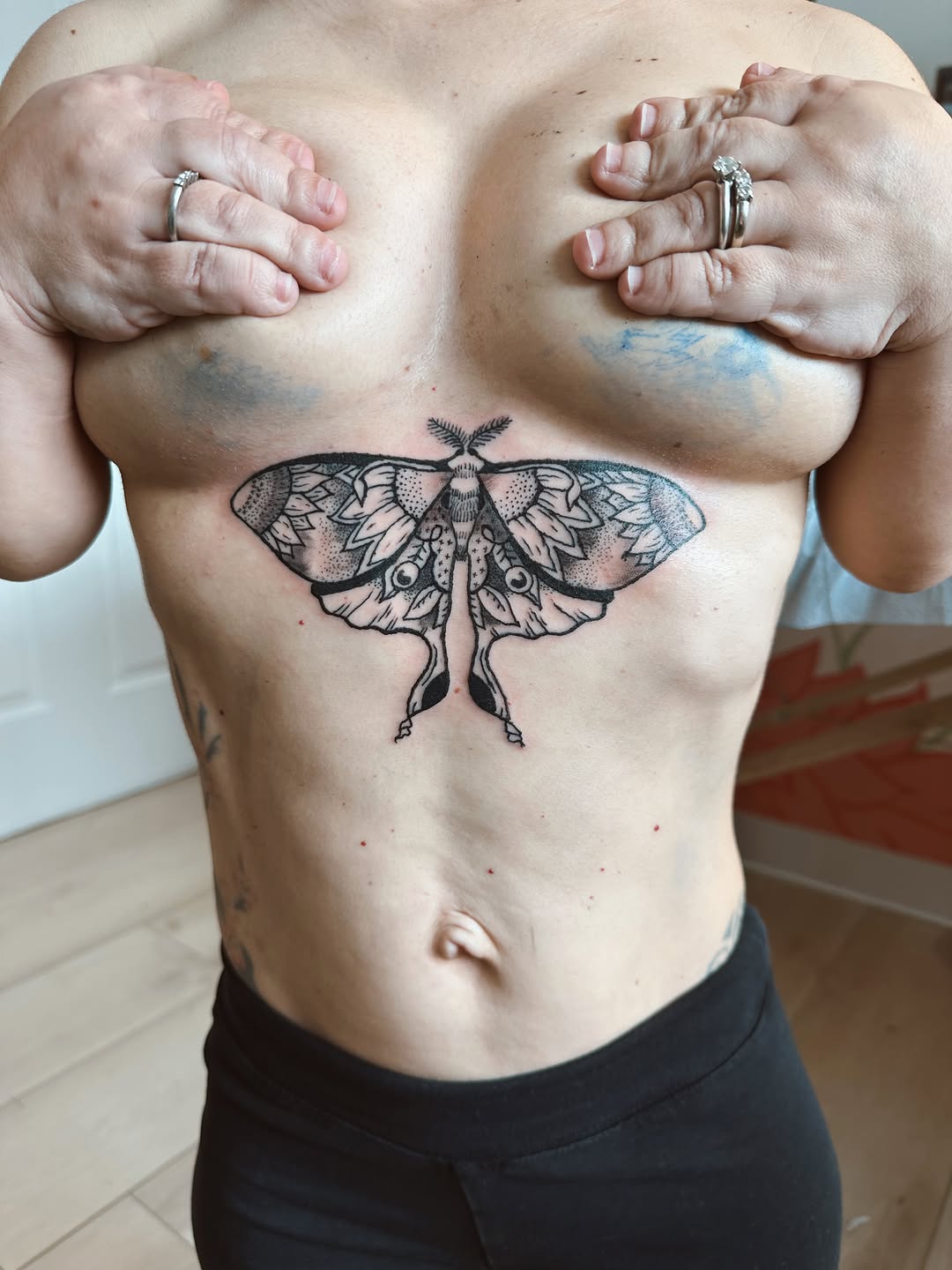 Tattoo by @flatrabbitstudio — illustrative, dotwork