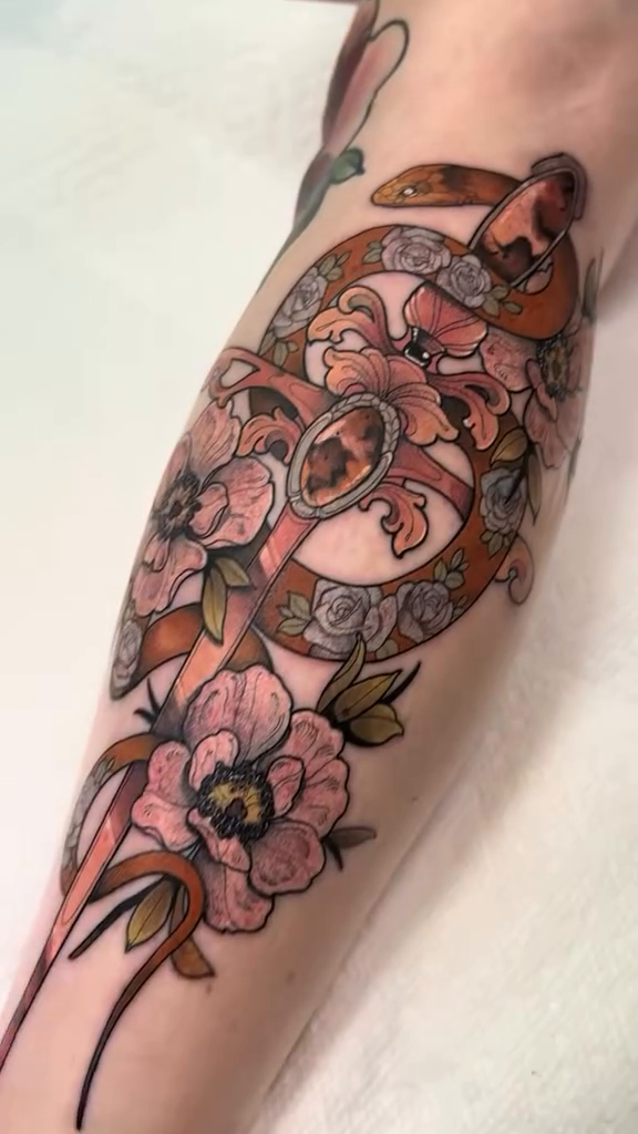 Tattoo by @white.trash.flash โ neo_traditional, illustrative
