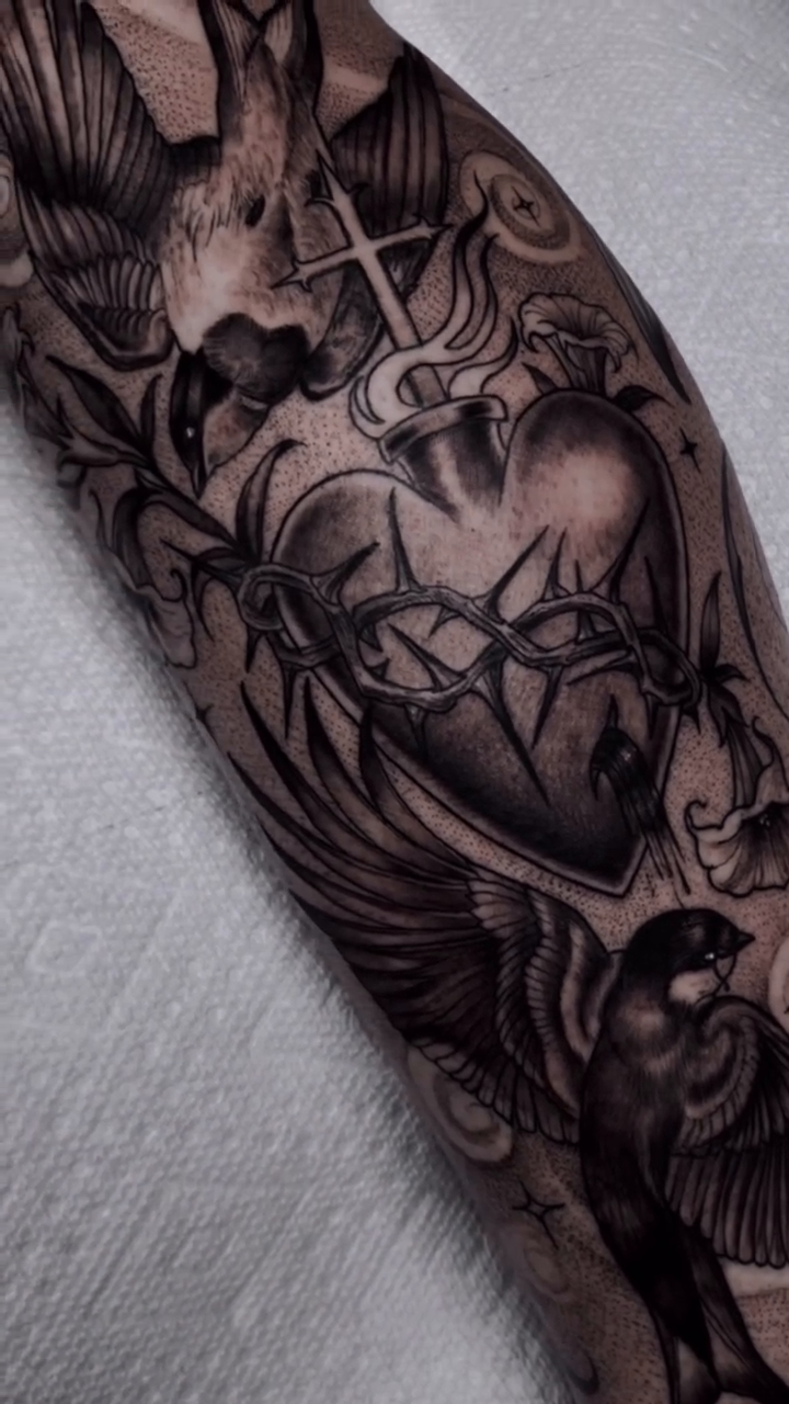 Tattoo by @marissatattoos — black_and_grey, realism