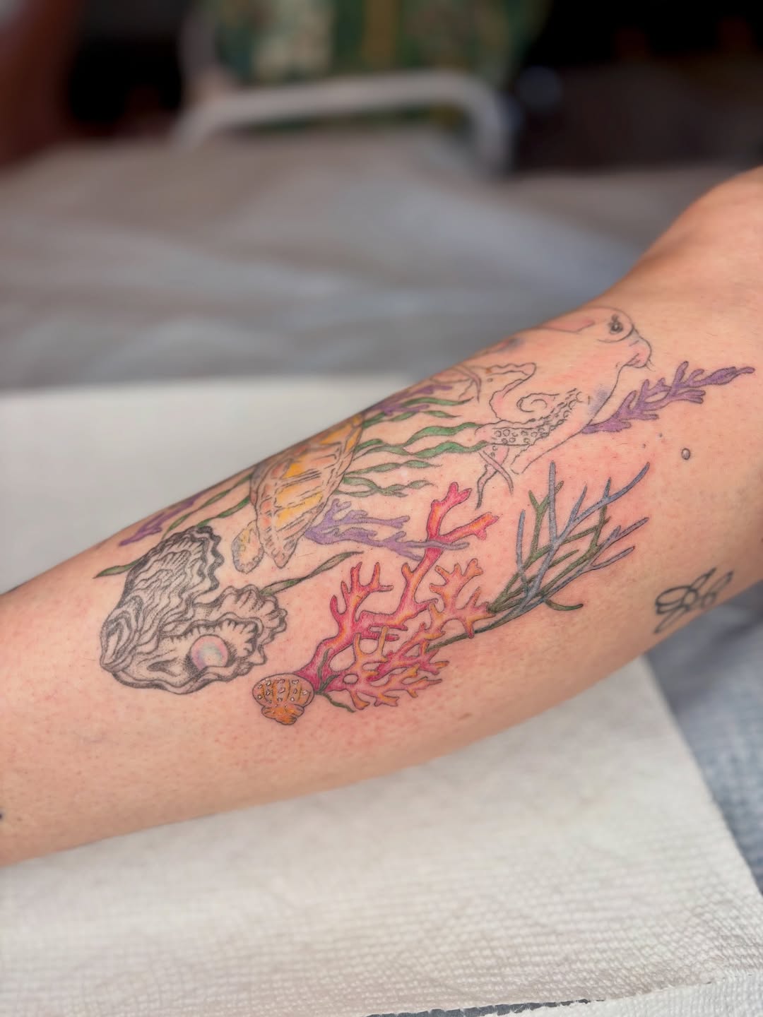 Tattoo by @damoretattoos — illustrative, watercolor