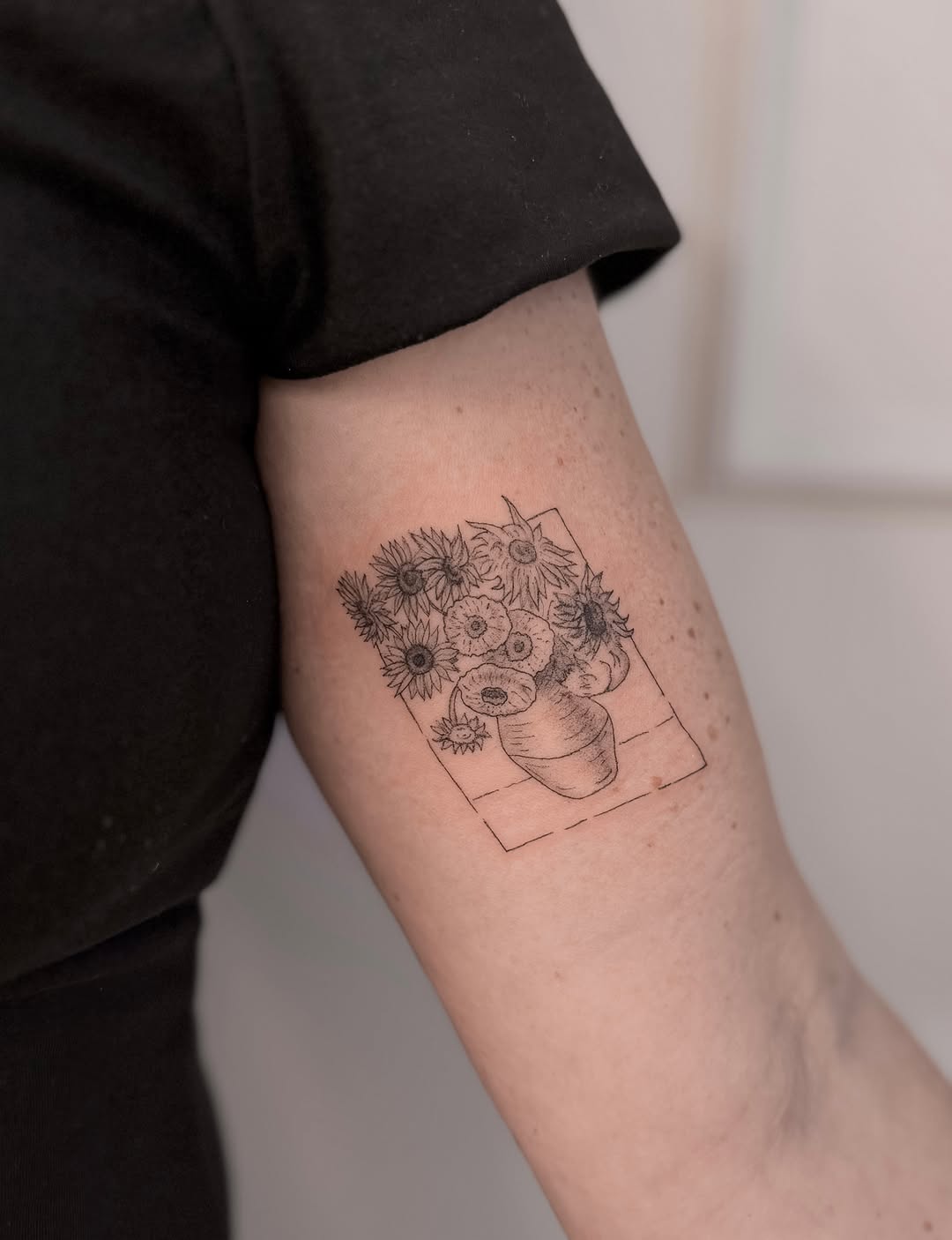 Tattoo by @olha.tattoo โ fine_line, illustrative
