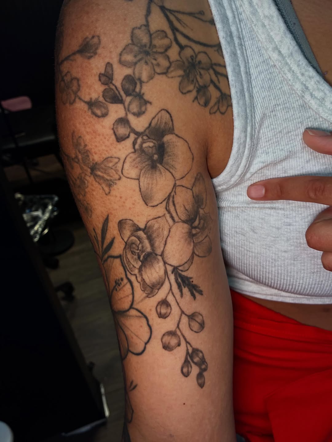 Tattoo by @culturadelareyna — black_and_grey