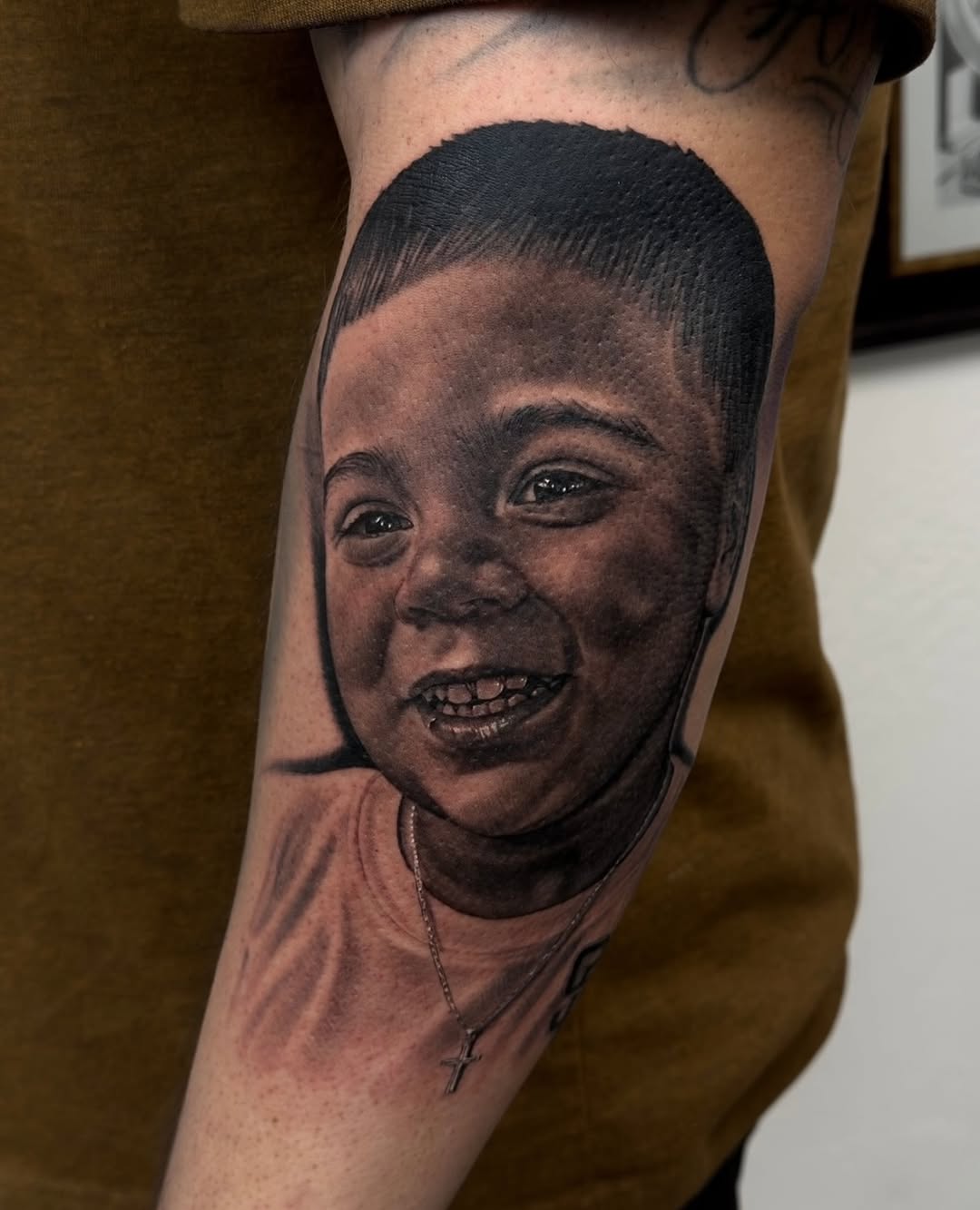 Tattoo by @richie_moreno_tattoo — realism, black_and_grey