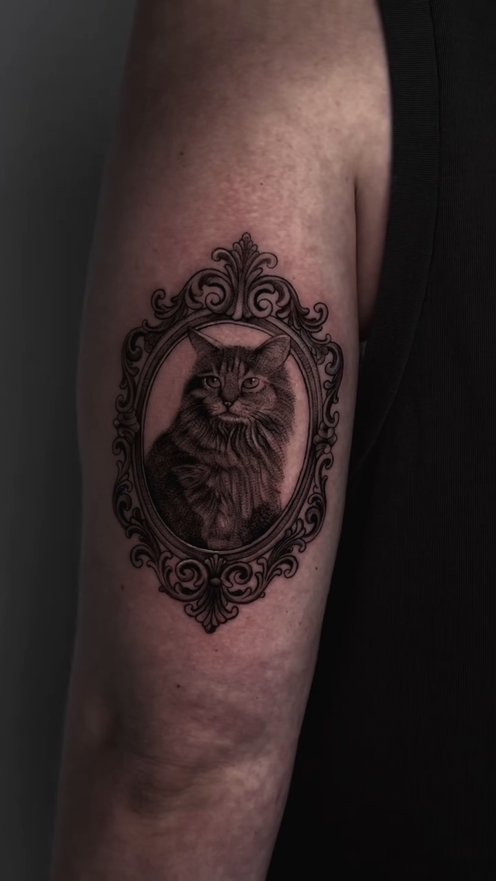 Tattoo by @pedrazartt — realism, black_and_grey