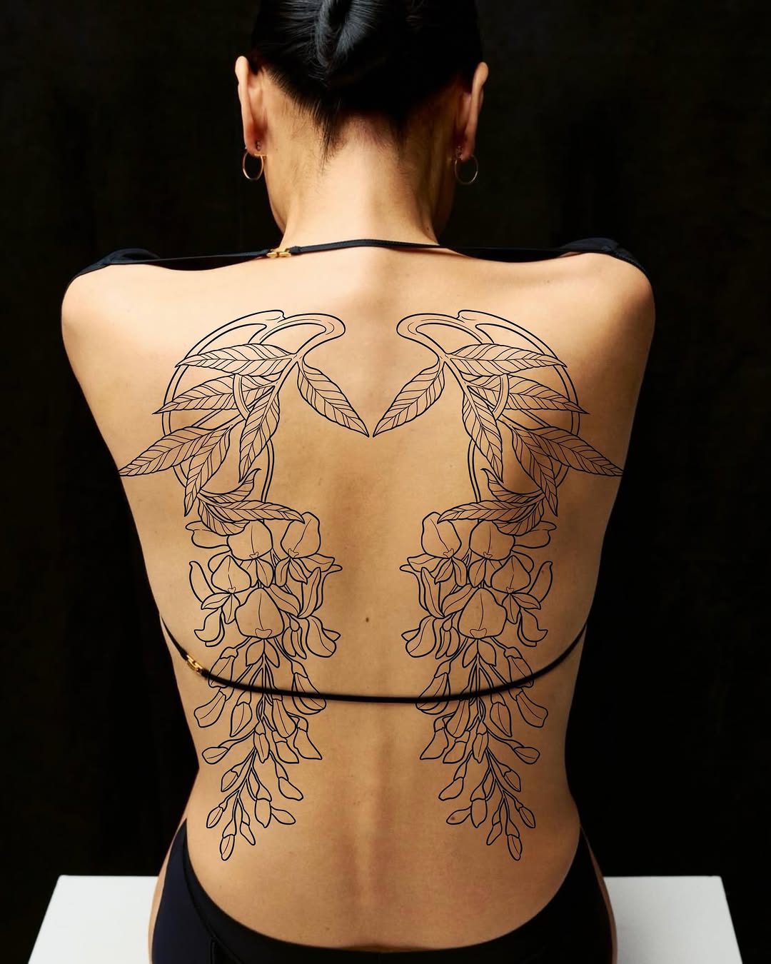 Tattoo by @nyxea.tattoo โ fine_line, illustrative
