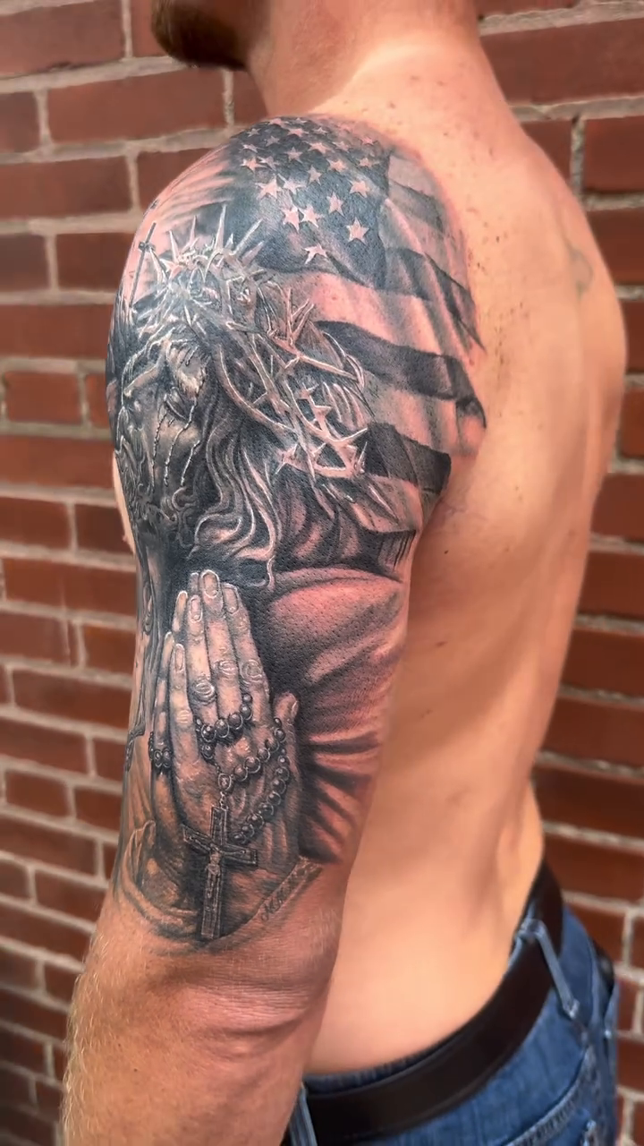 Tattoo by @blakobtattoos โ black_and_grey, realism