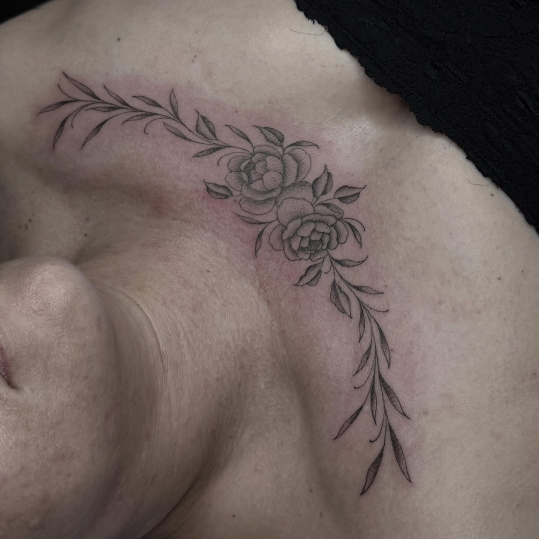 Tattoo by @mrschloeestrada — fine_line