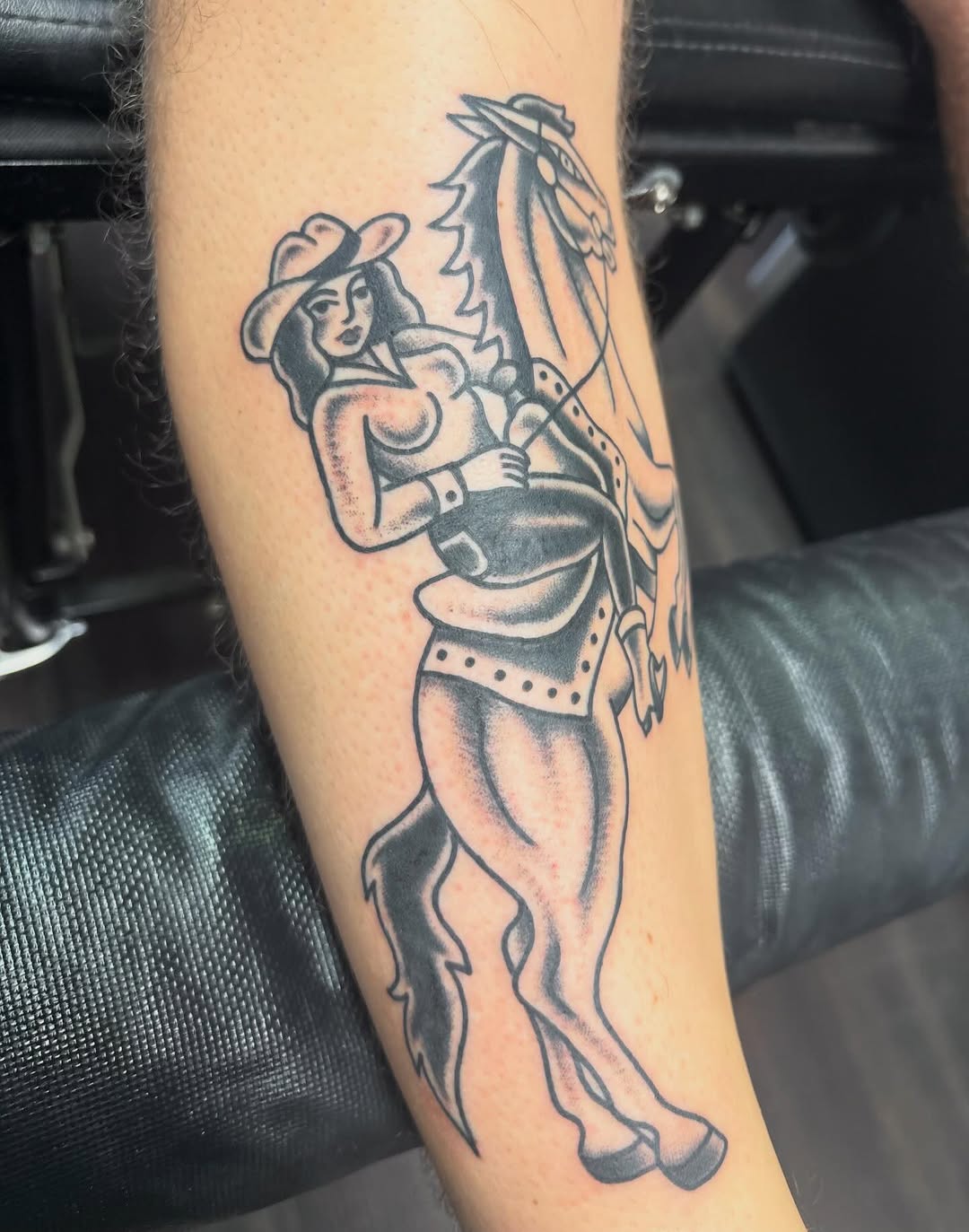 Tattoo by @steamedhamztattoo — american_traditional