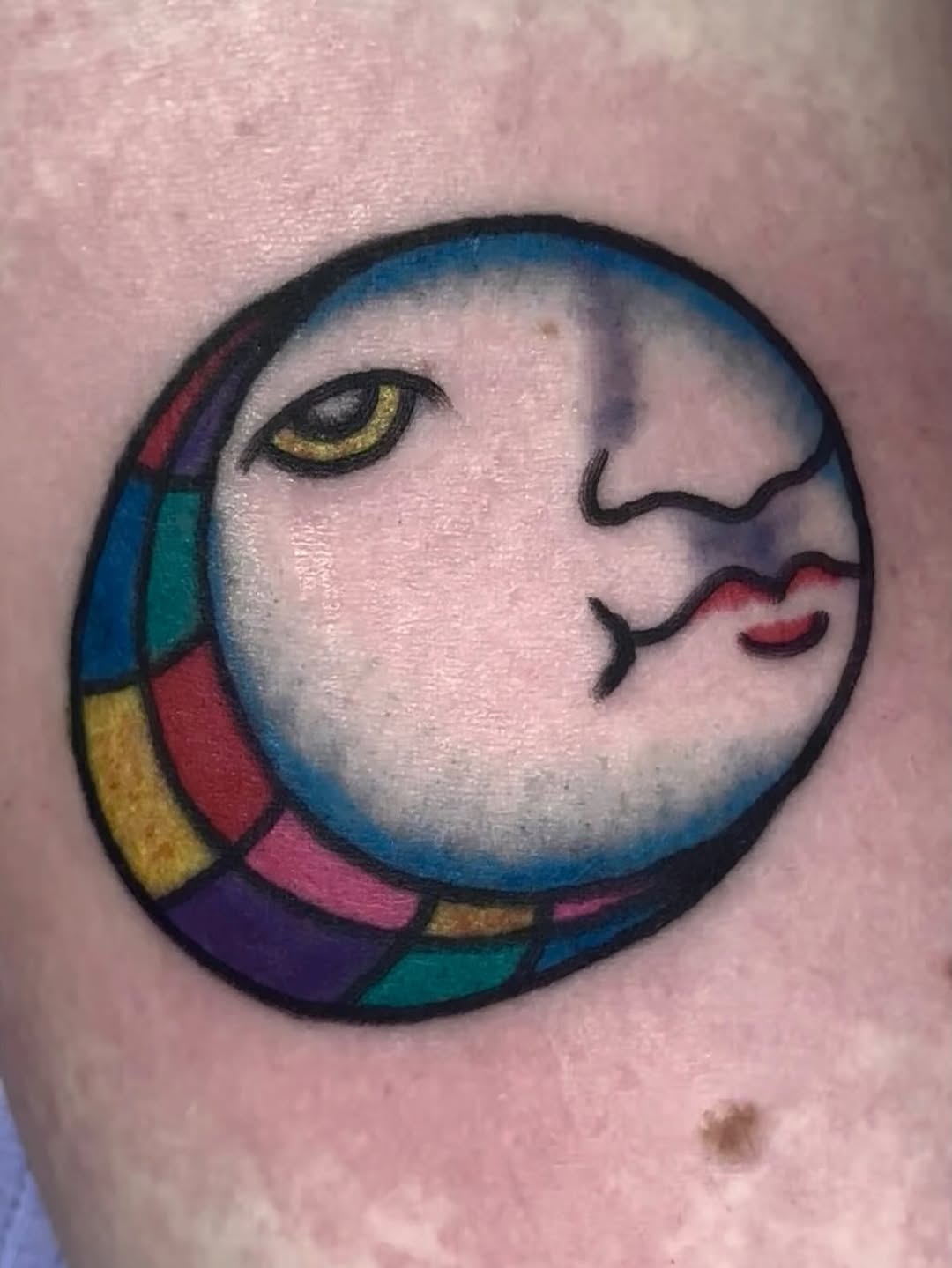 Tattoo by @weepingolive — illustrative, geometric