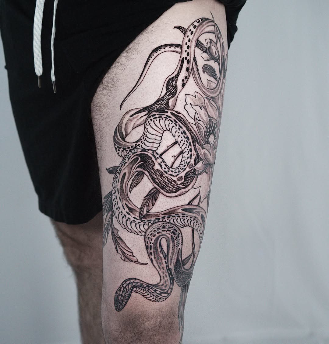 Tattoo by @hiralupe_tattoo — black_and_grey, illustrative