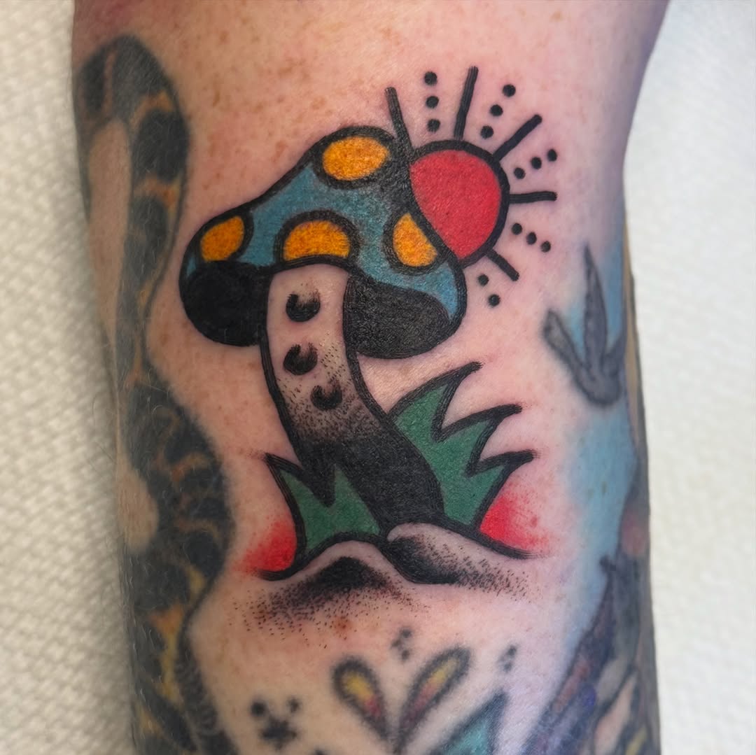 Tattoo by @brad.heusdens — american_traditional