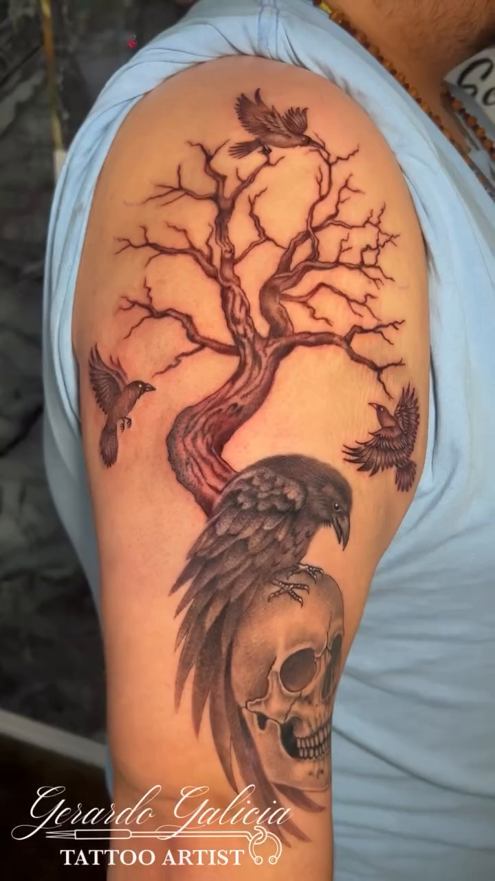 Tattoo by @galiciaink — black_and_grey, illustrative