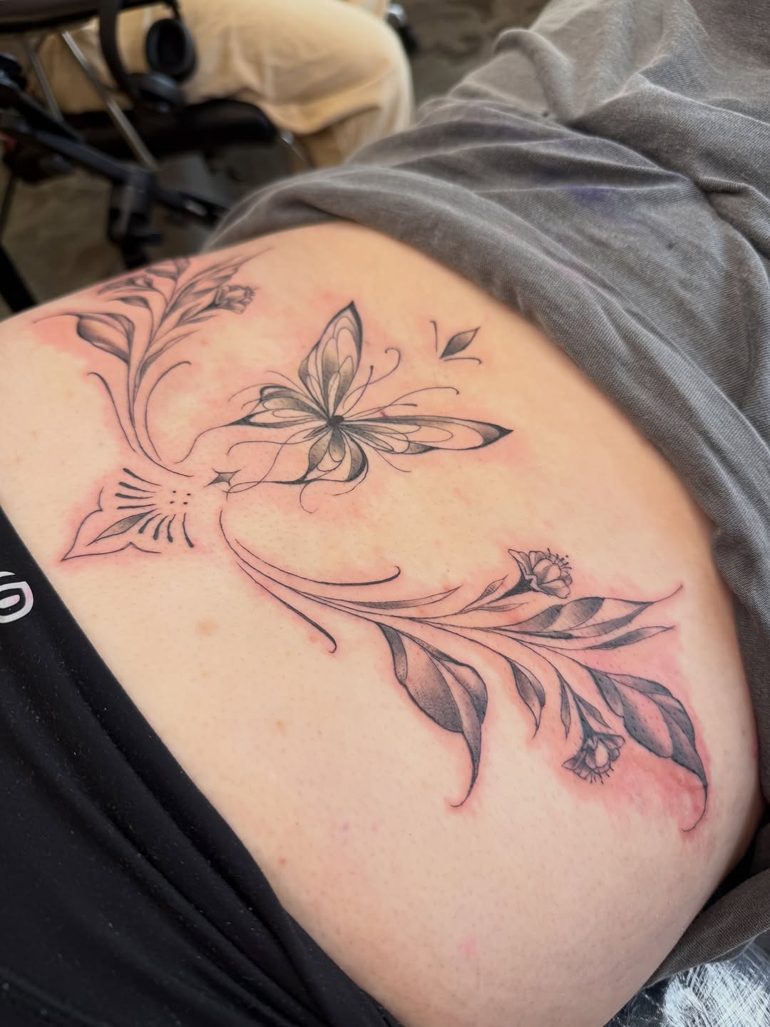 Tattoo by @dtxtattoos โ fine_line