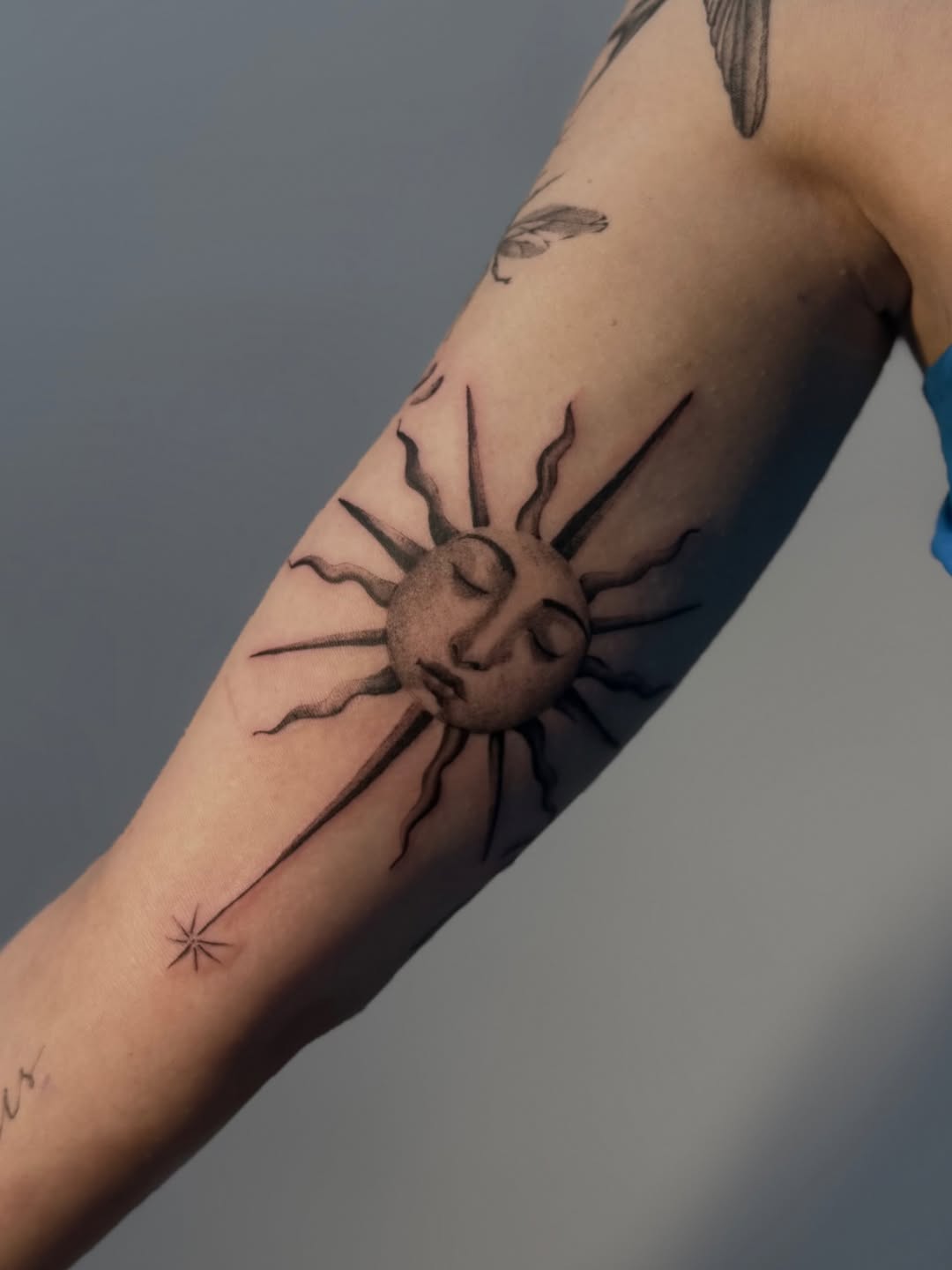 Tattoo by @mugshot.ink — black_and_grey, illustrative