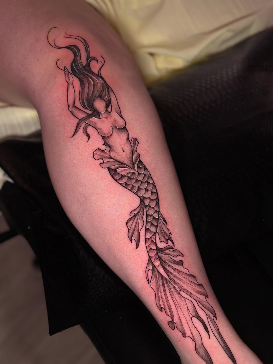 Tattoo by @teavangoghink — black_and_grey