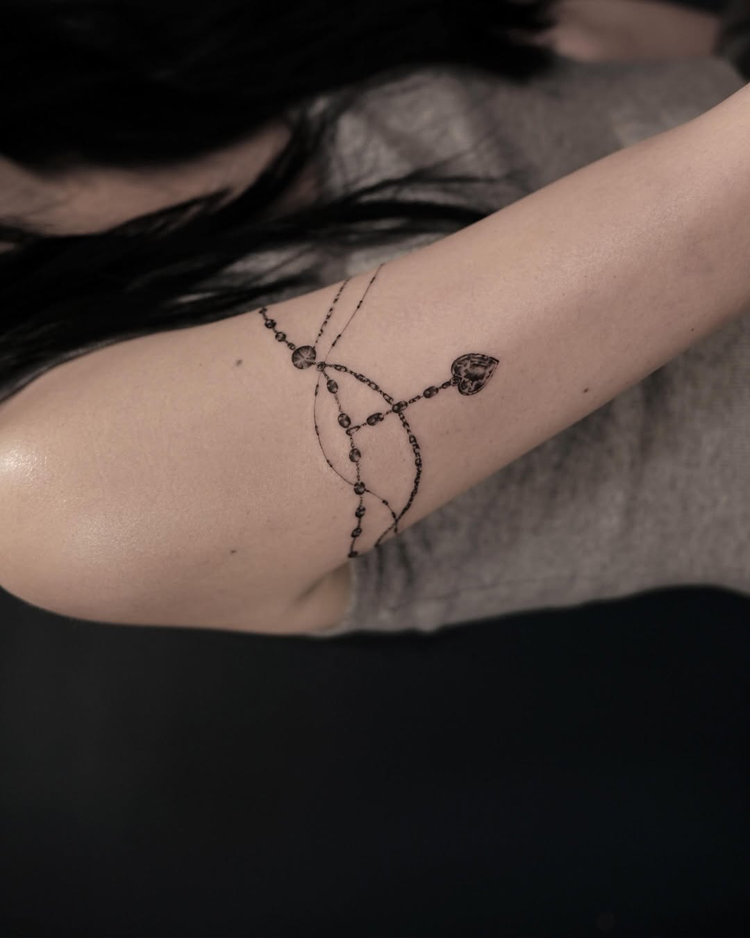 Tattoo by @aebak.tt — fine_line, minimalist