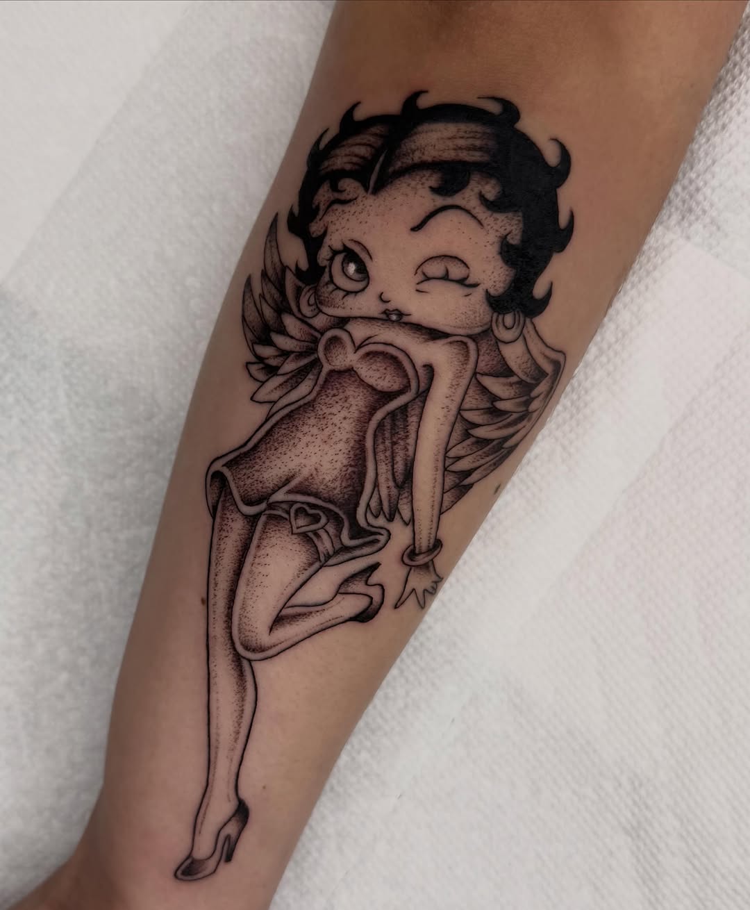 Tattoo by @nadiacallahan โ illustrative, dotwork