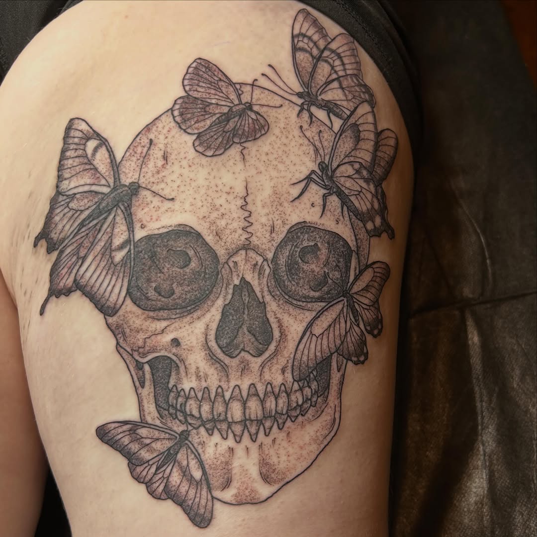Tattoo by @inkslingingtattoo โ black_and_grey, realism