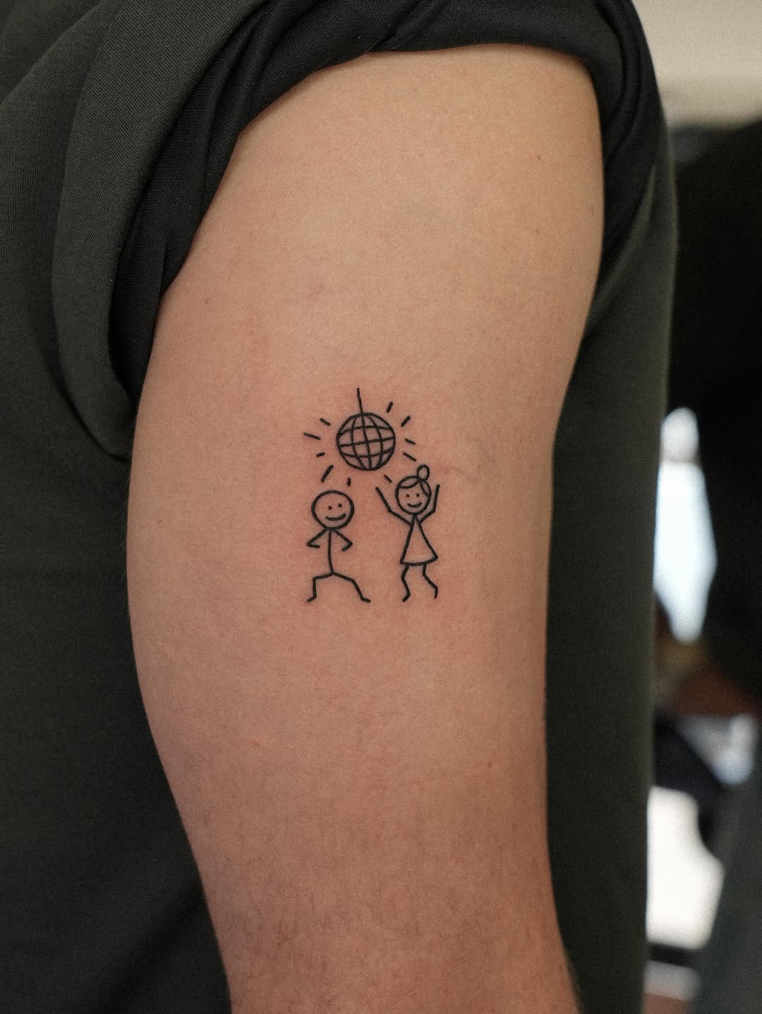 Tattoo by @rtrv.tattoo — fine_line, minimalist