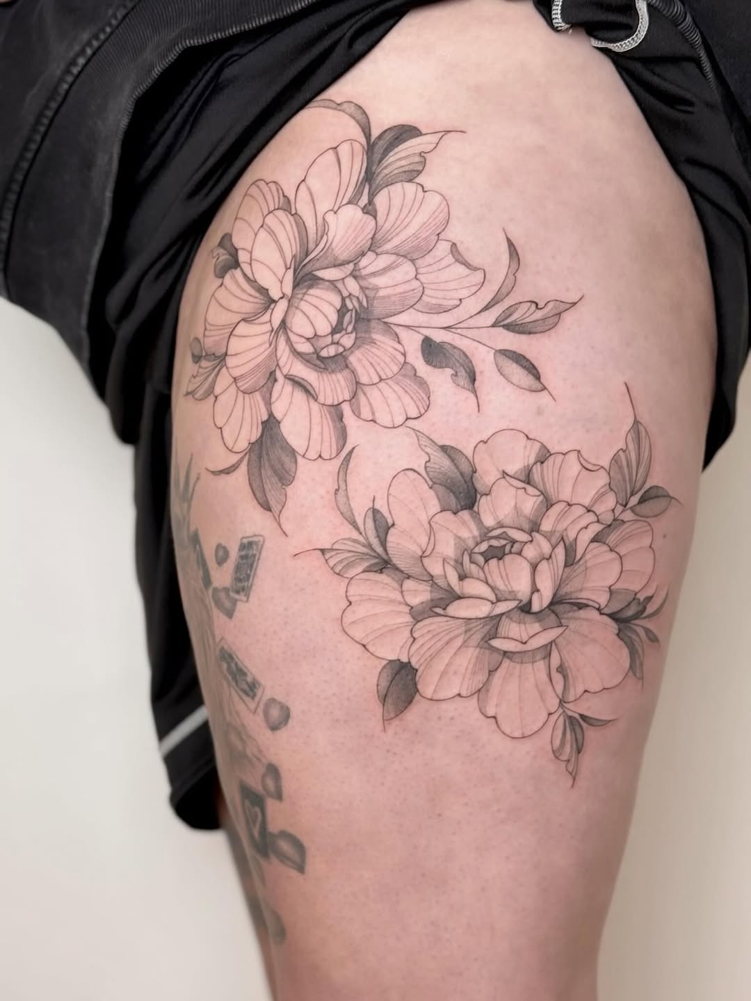Tattoo by @julsietattoos — fine_line, black_and_grey