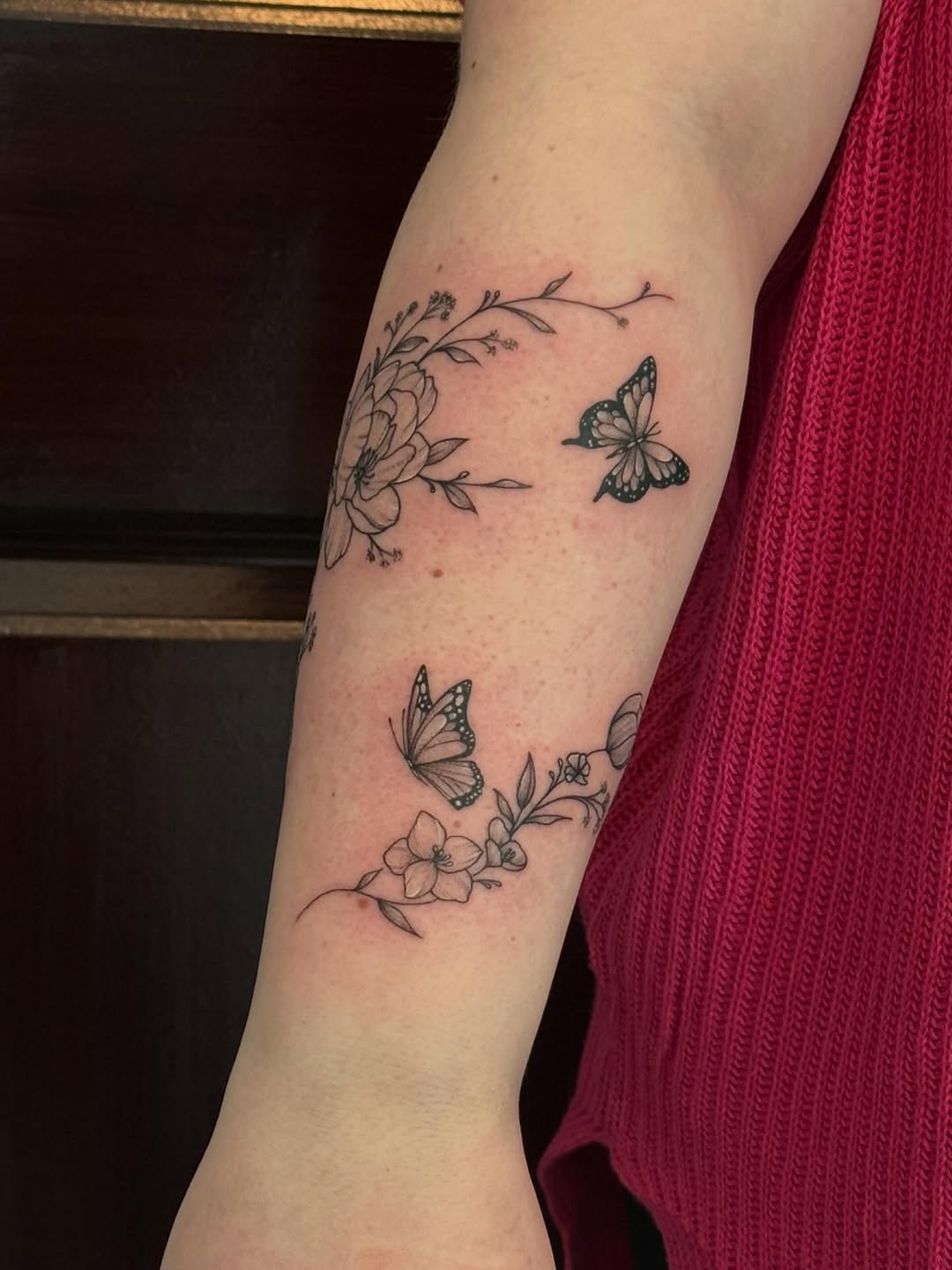 Tattoo by @anablatt_tattoo — fine_line