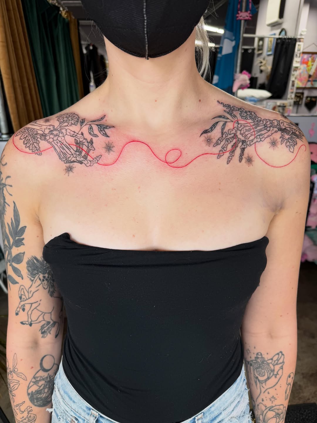 Tattoo by @jesloretattoo β fine_line, black_and_grey