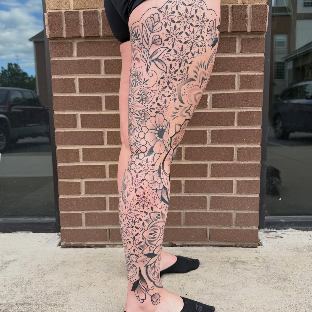 Tattoo by @lyndsink — dotwork, ornamental
