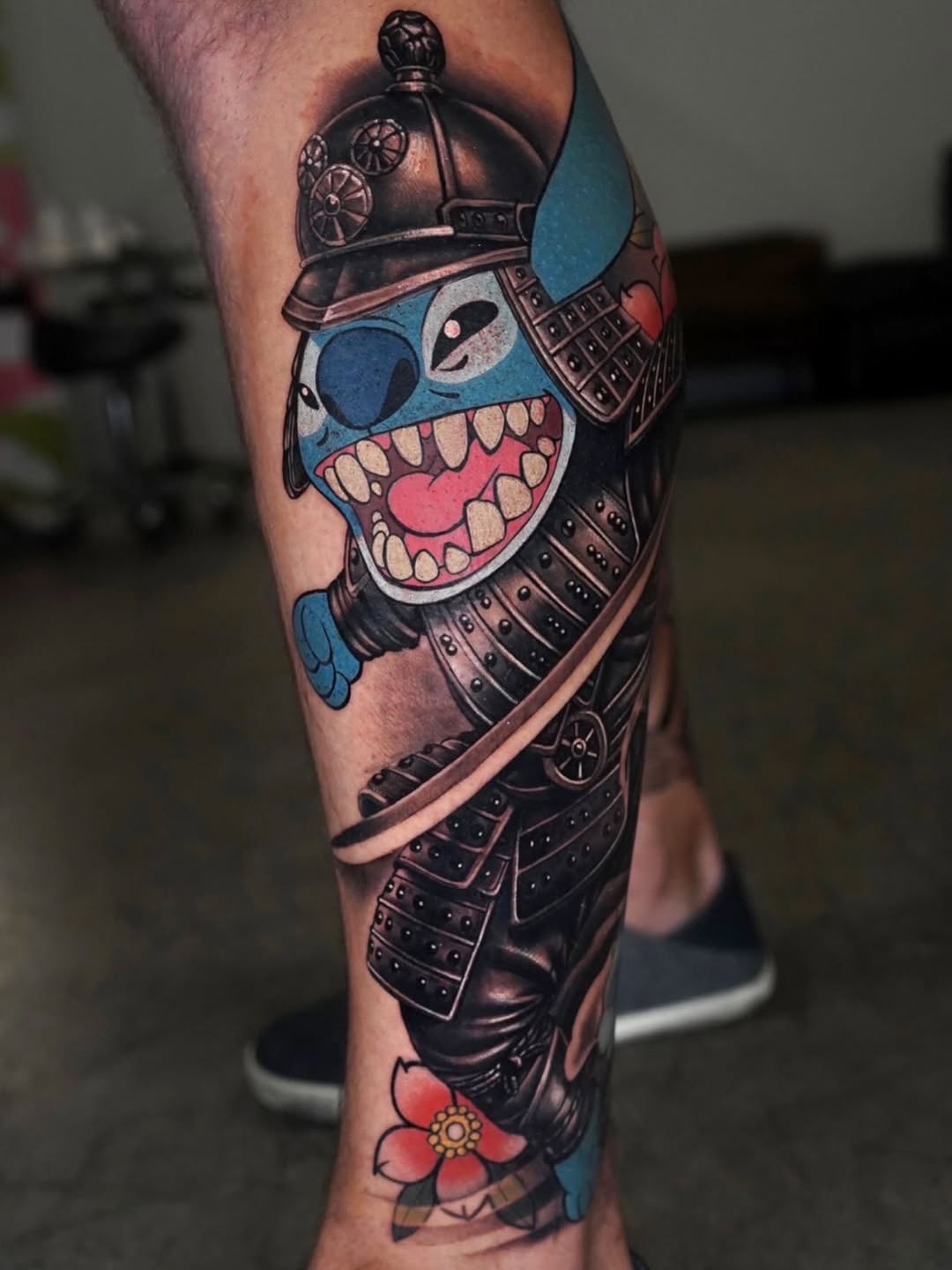 Tattoo by @or.lando.q — illustrative, new_school