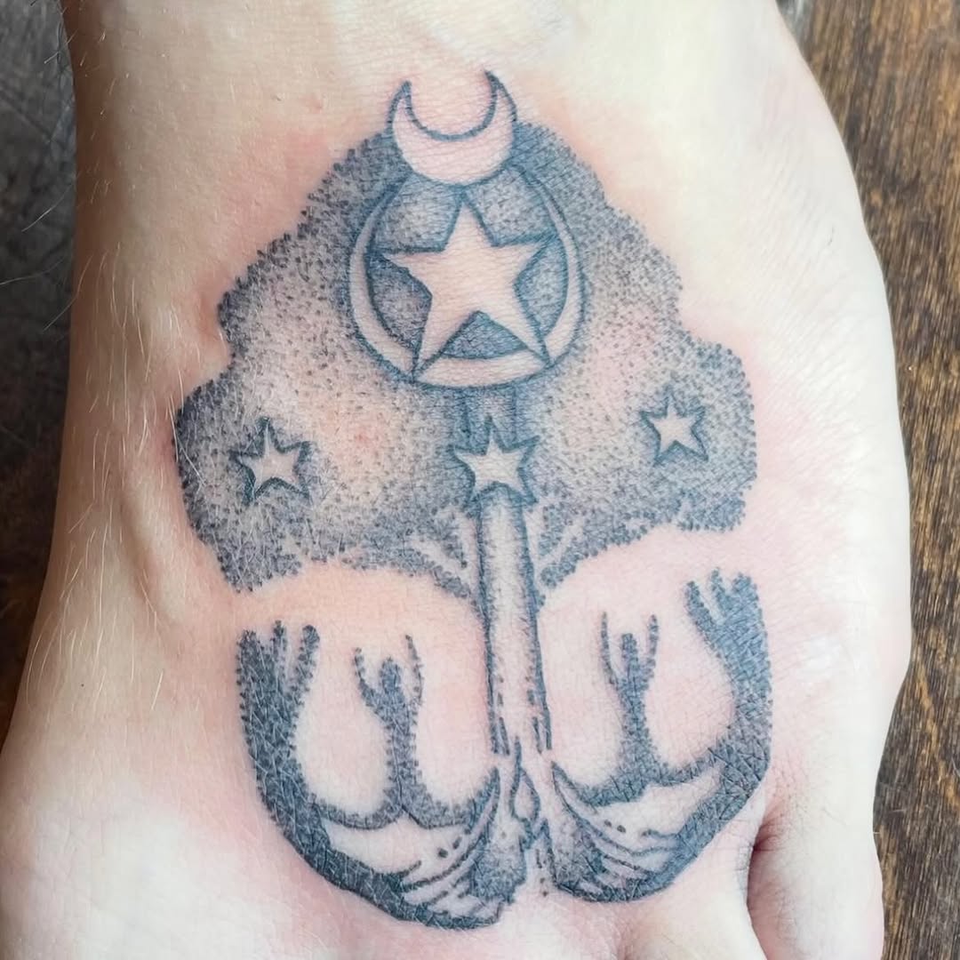 Tattoo by @goodheavenstattoos — dotwork