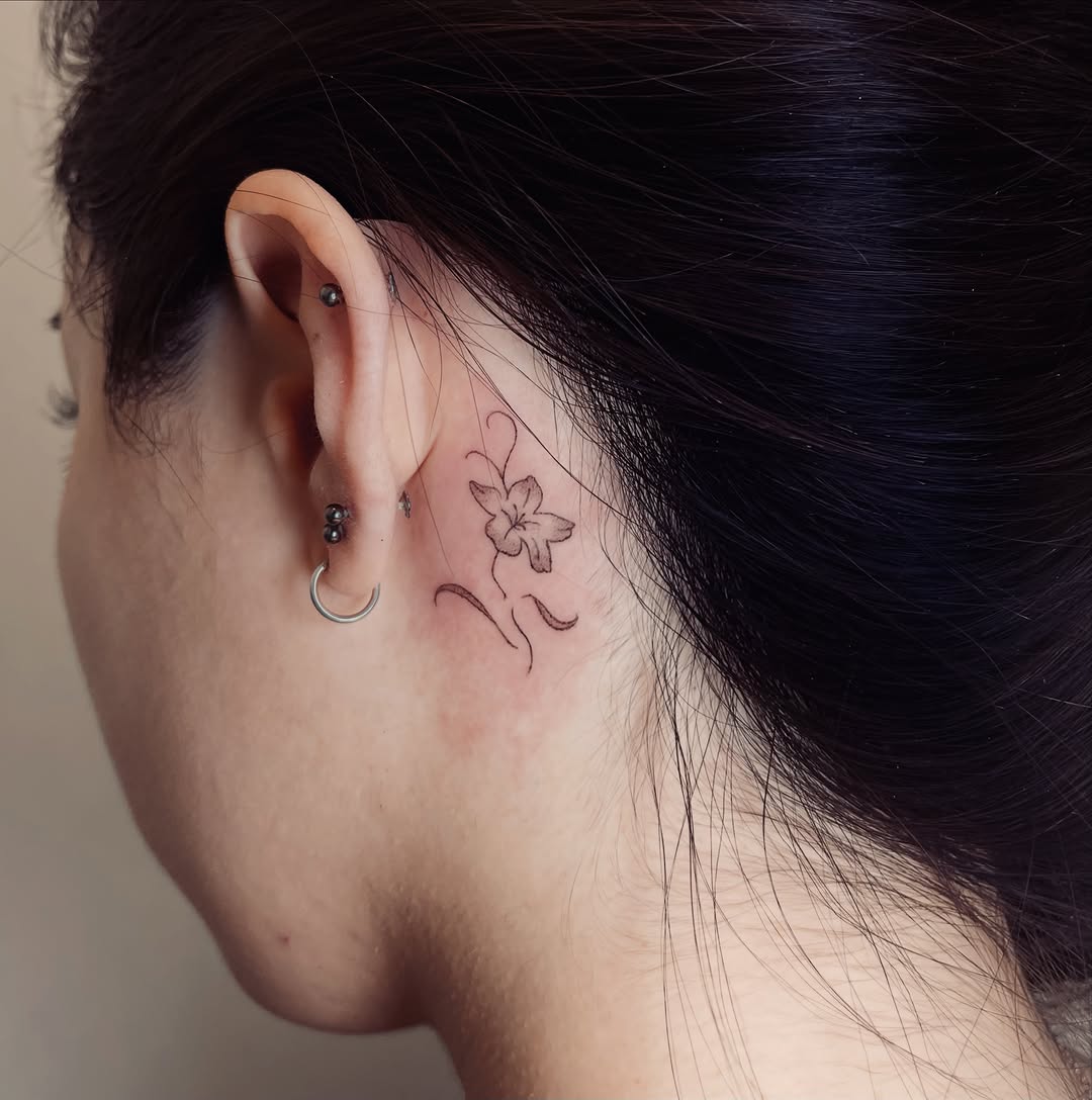 Tattoo by @natto_friends — fine_line