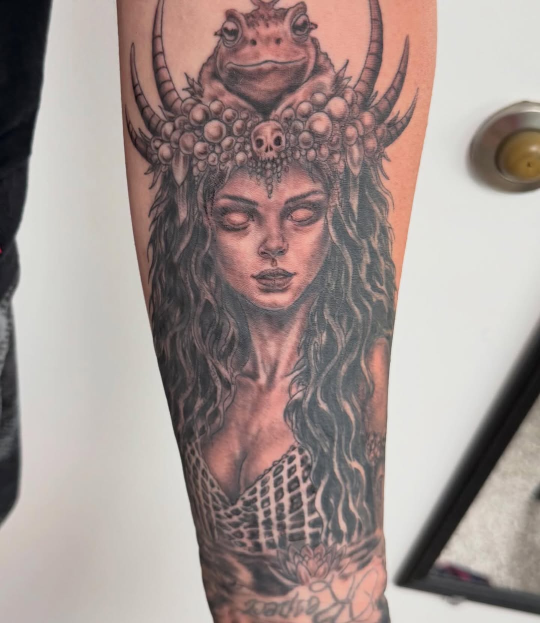 Tattoo by @be_raisin — realism, dark_realism